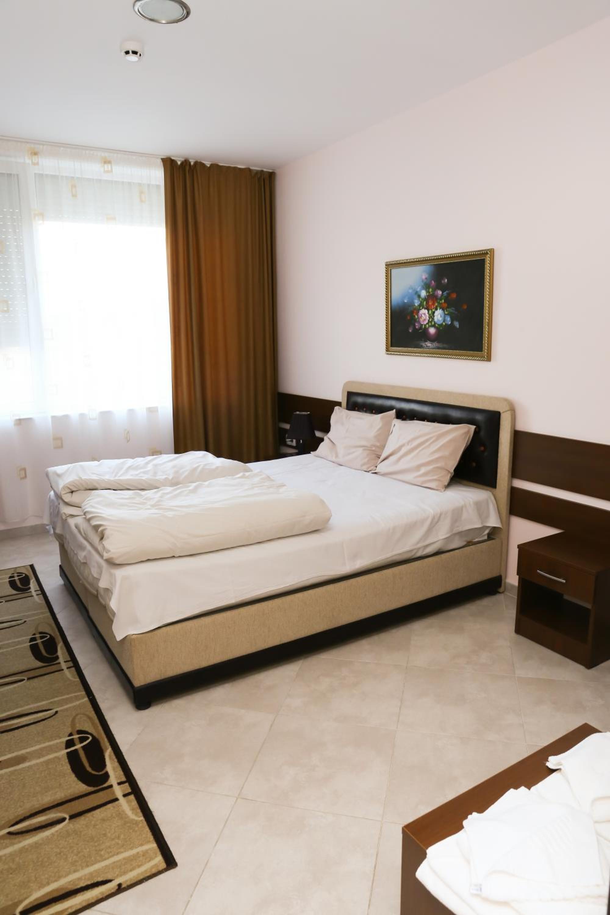 Large Double Room