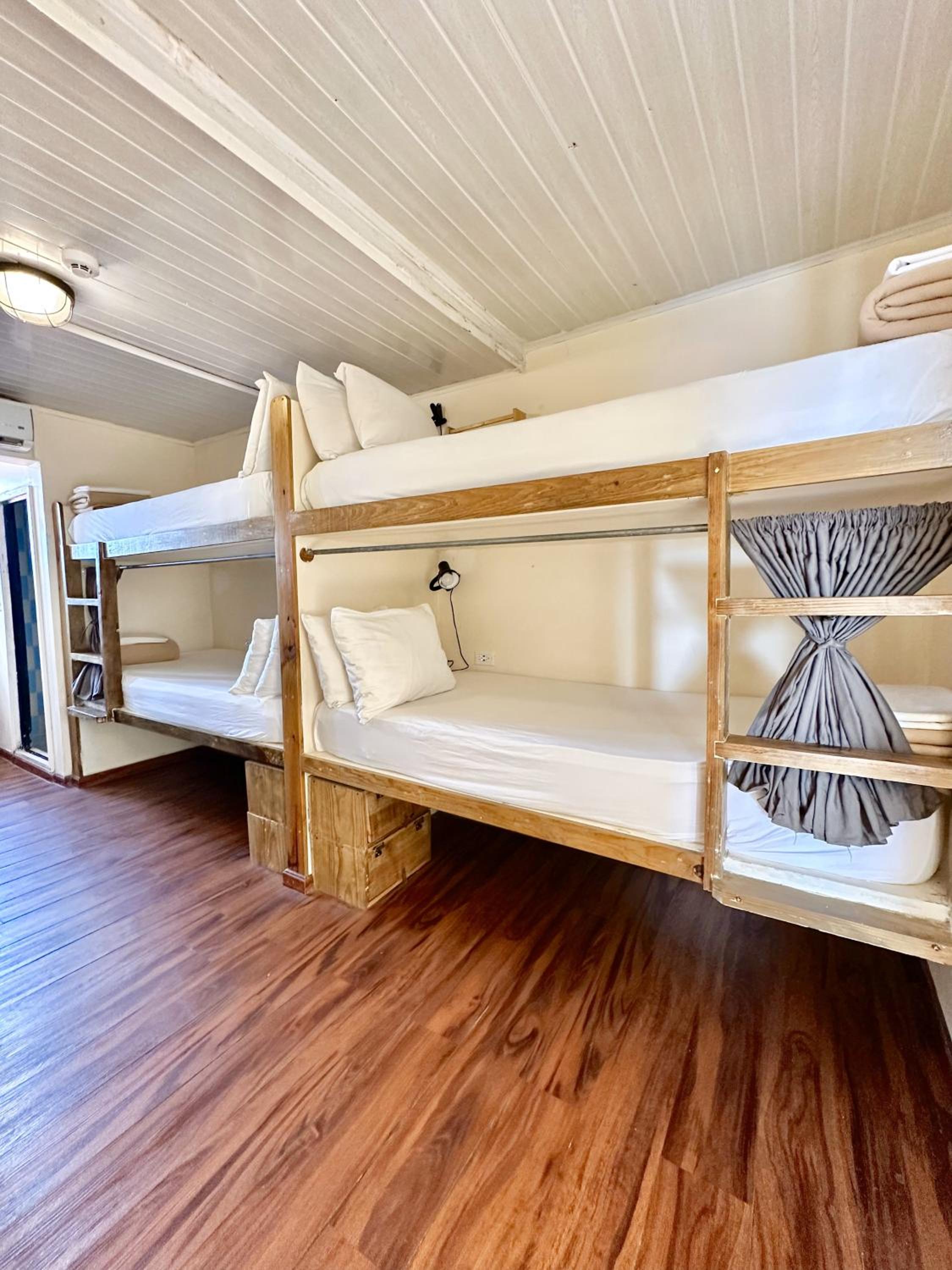 Bed in 4-Bed Mixed Dormitory Room photo 1