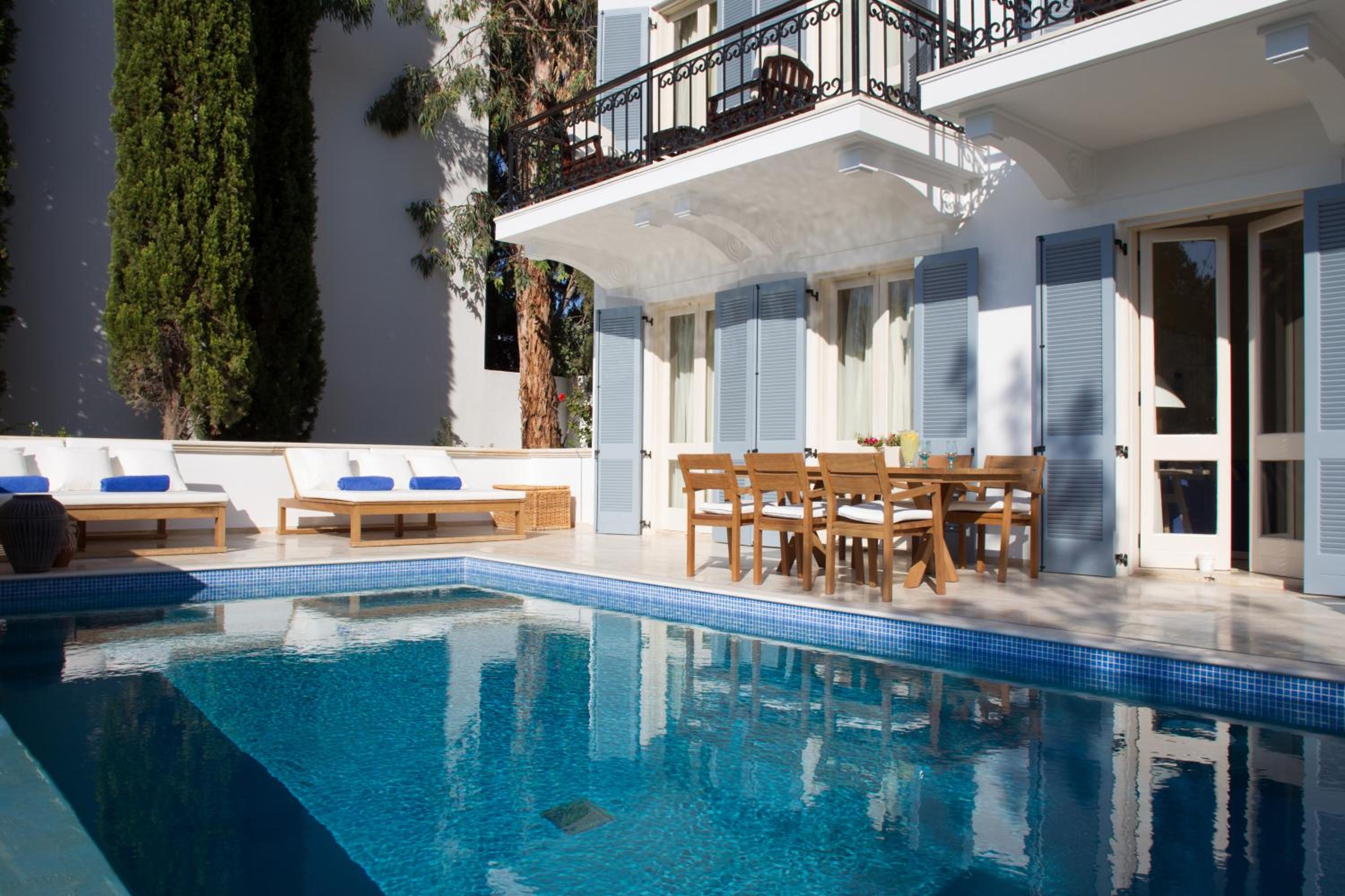 Andromeda Three-Bedroom Villa with Private Pool photo 3