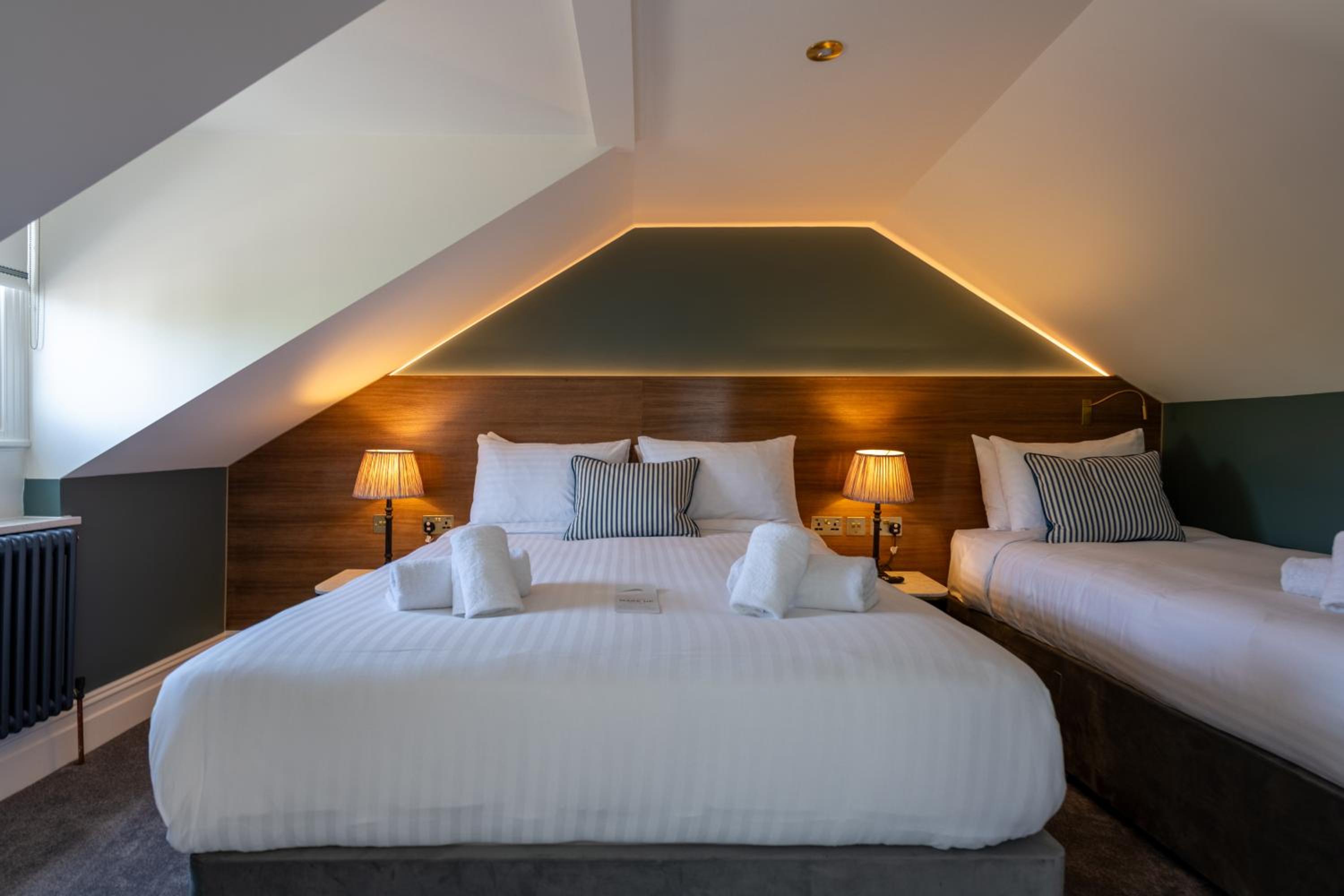 Comfort Triple Room with Shower