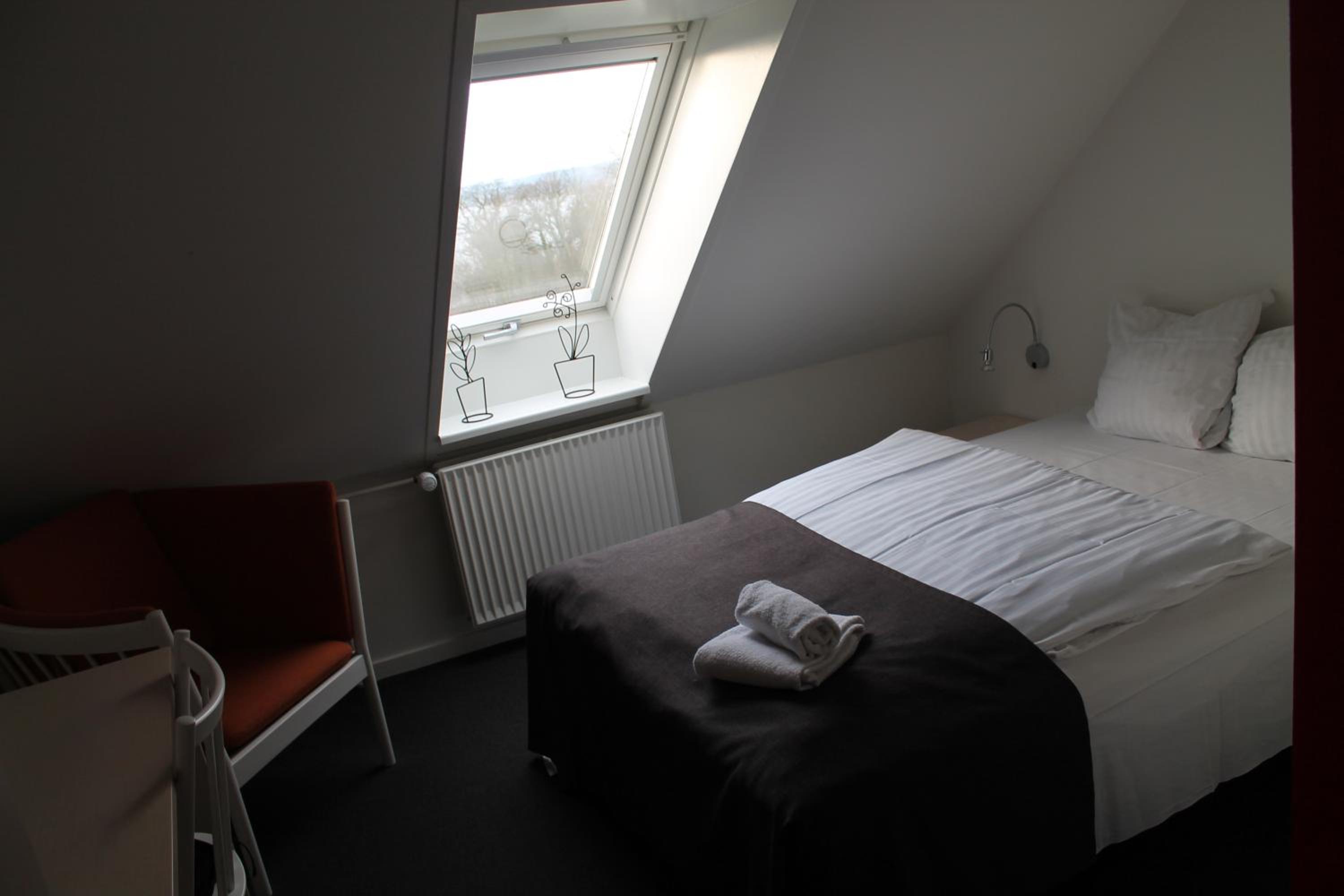 Grand Lit Room (Bed: 140x200cm) photo 1