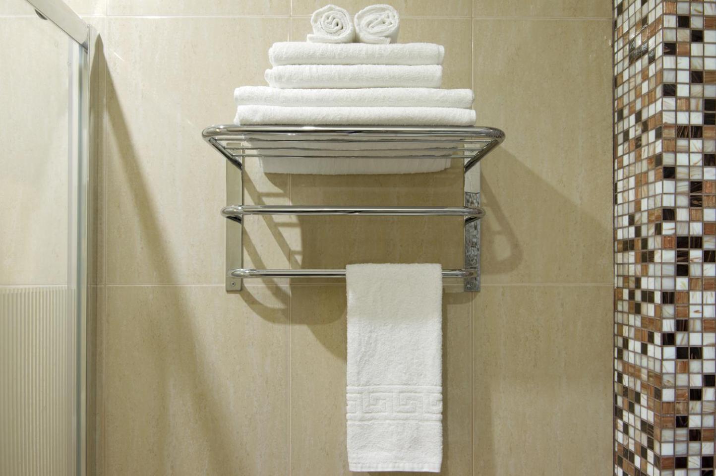 Double or Twin Room - Photo 13