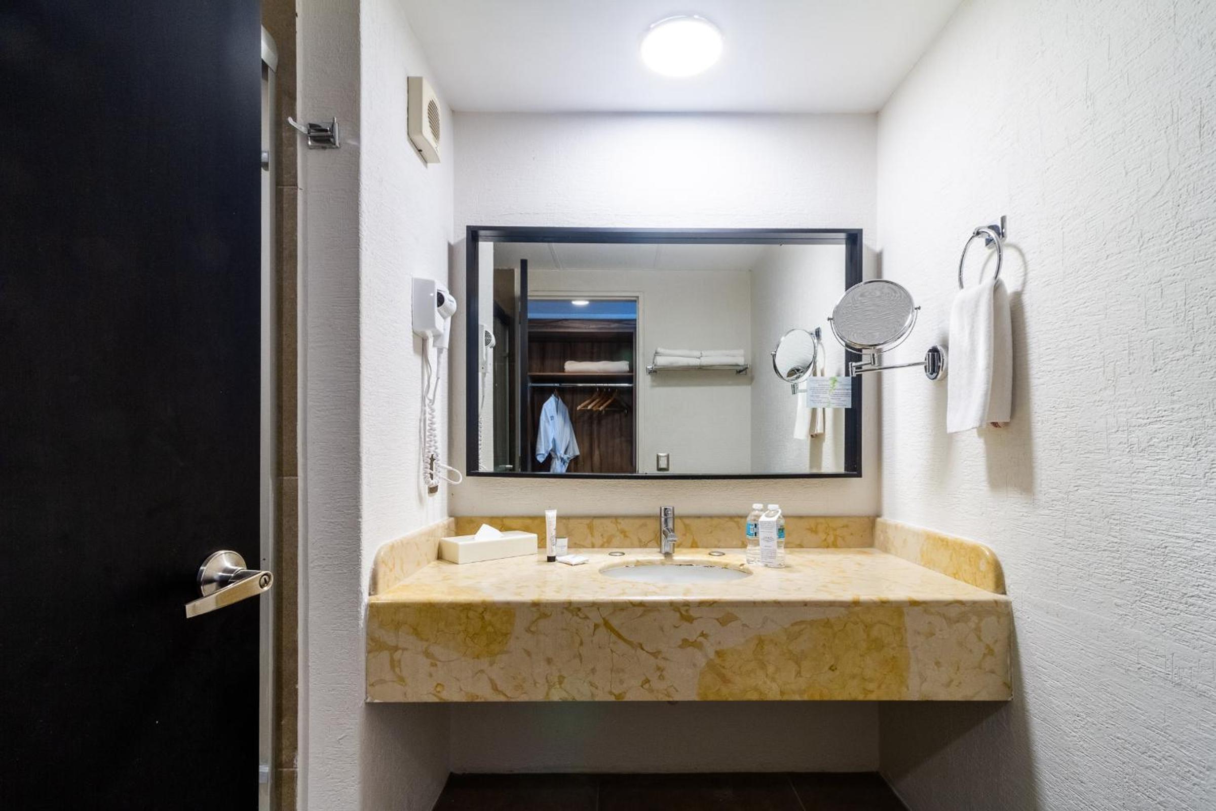 Executive King Room
