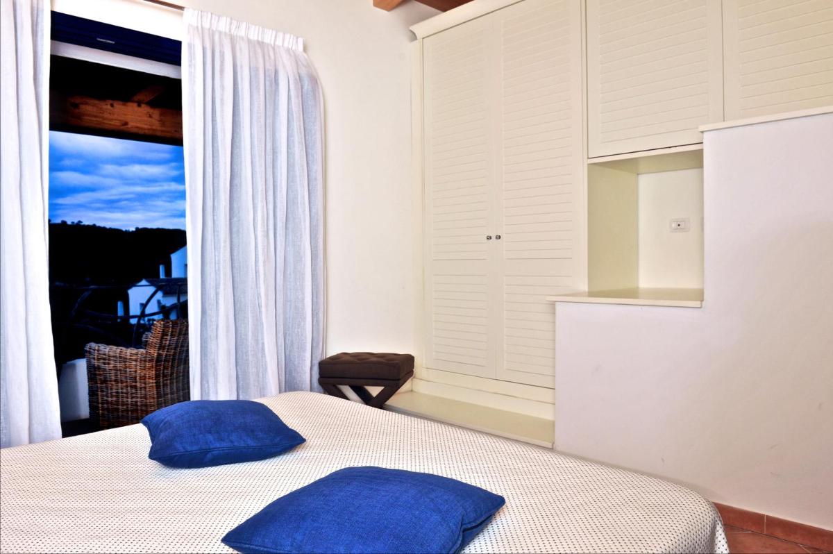 Two-Bedroom Apartment - Split Level photo 1