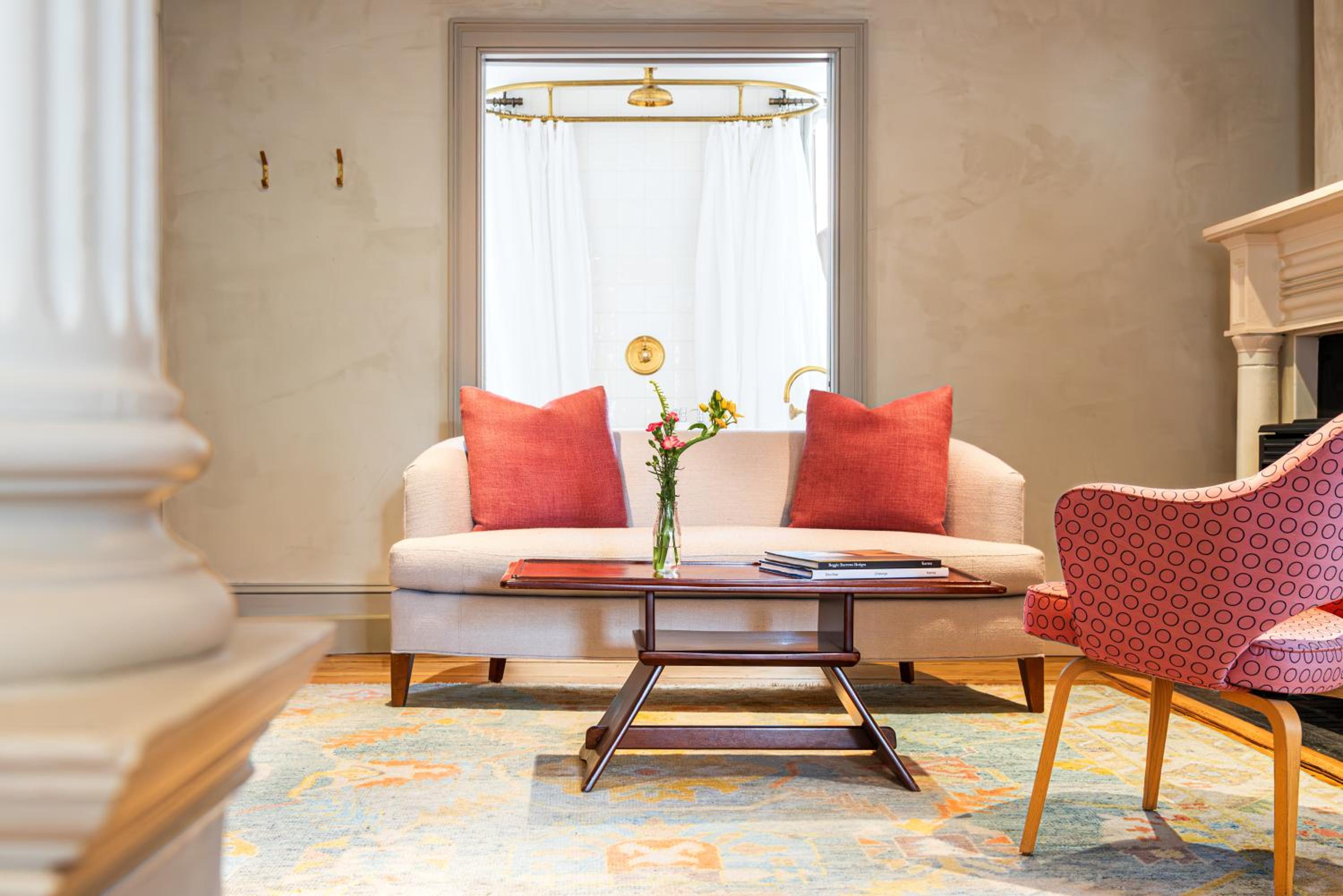 John St Luxury King Suite photo 2