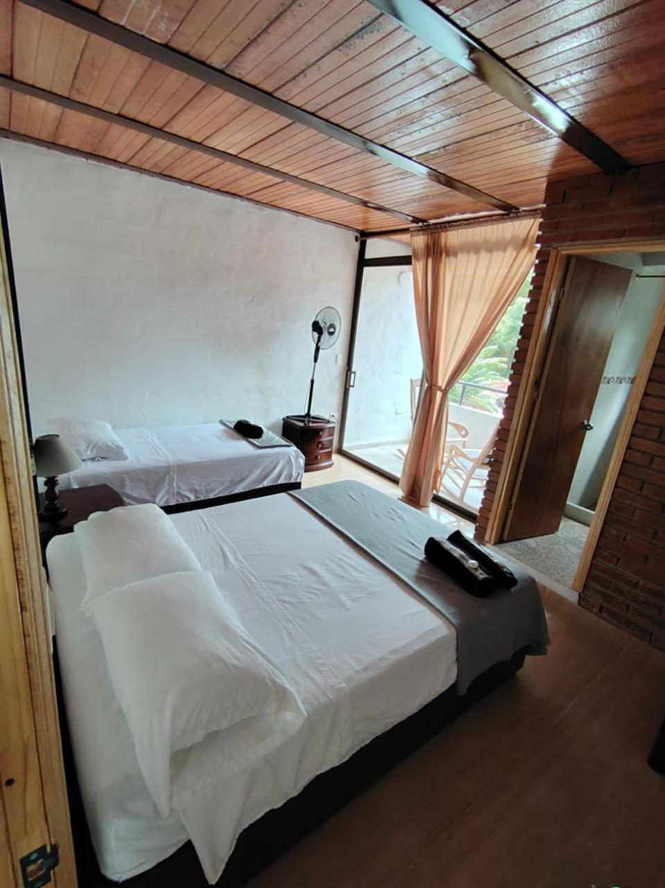 Double or Twin Room with Mountain View photo 2