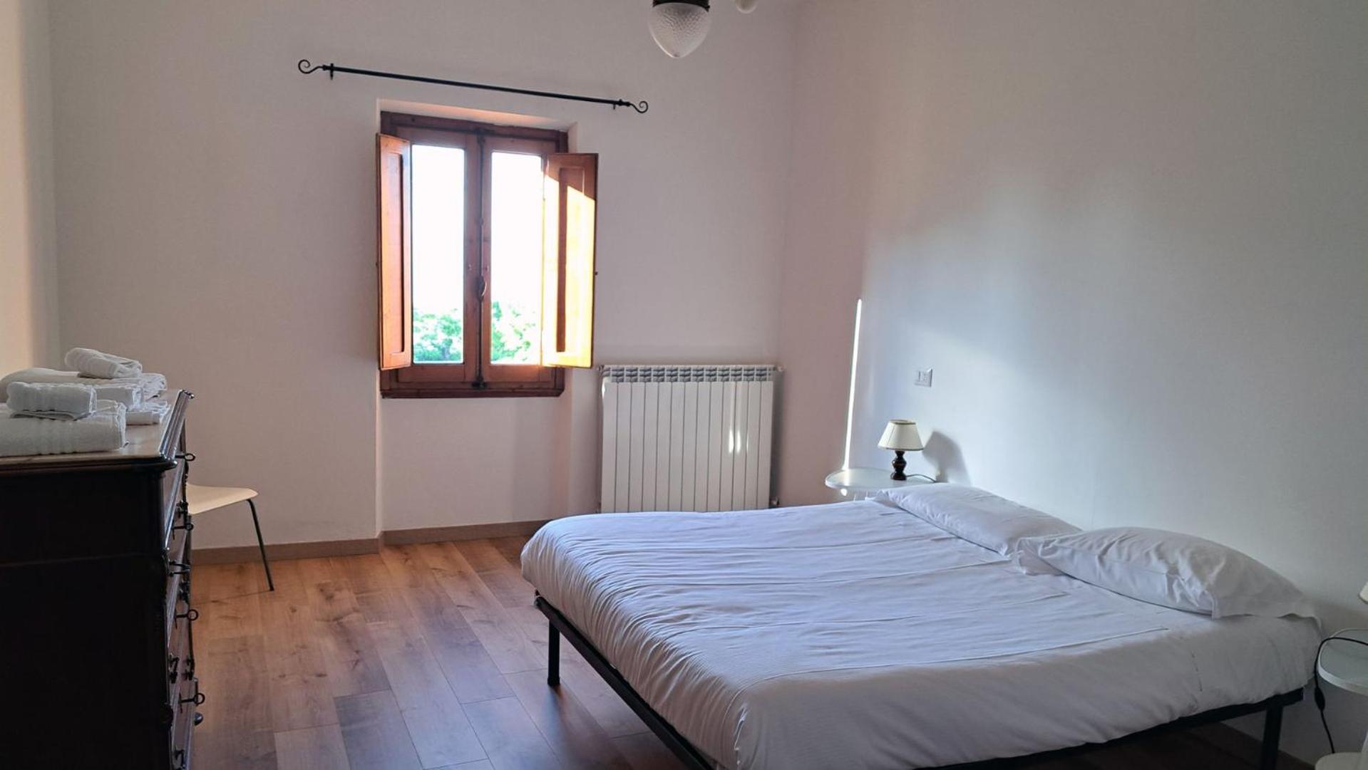 Triple Room with Shared Bathroom photo 2