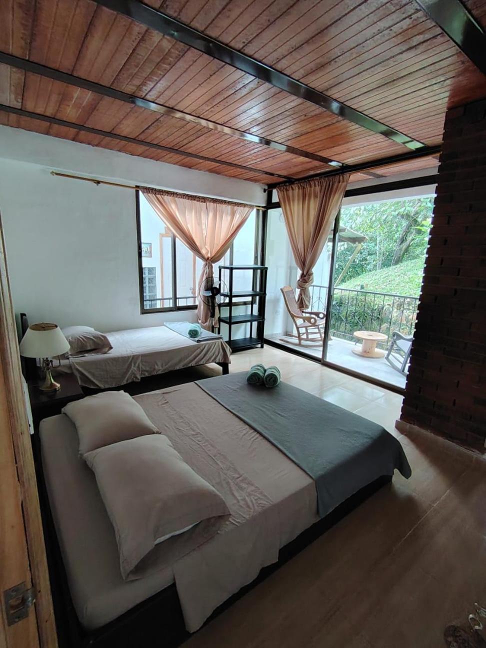 Double or Twin Room with Mountain View