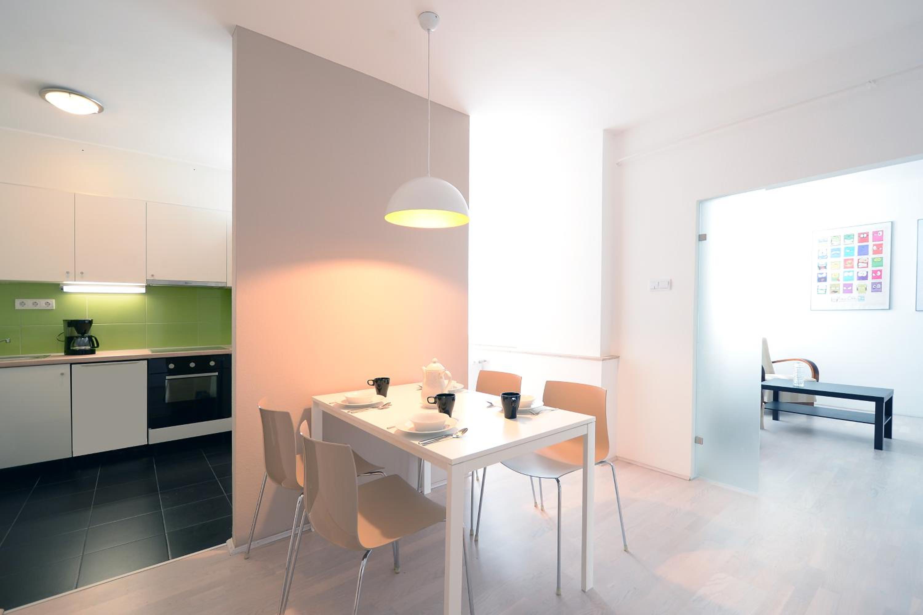 Three-Bedroom Apartment - Photo 9