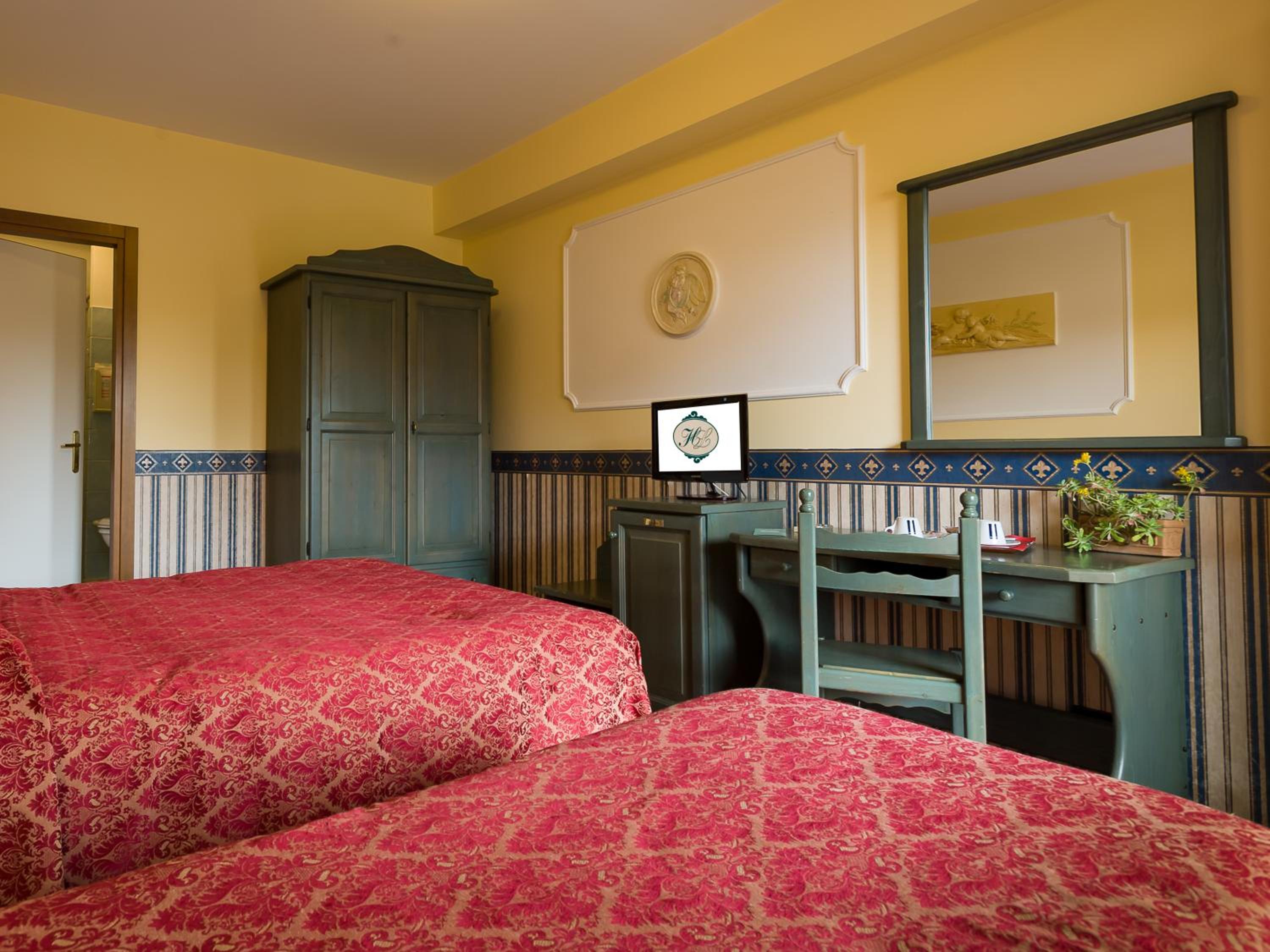 Triple Room - Photo 10