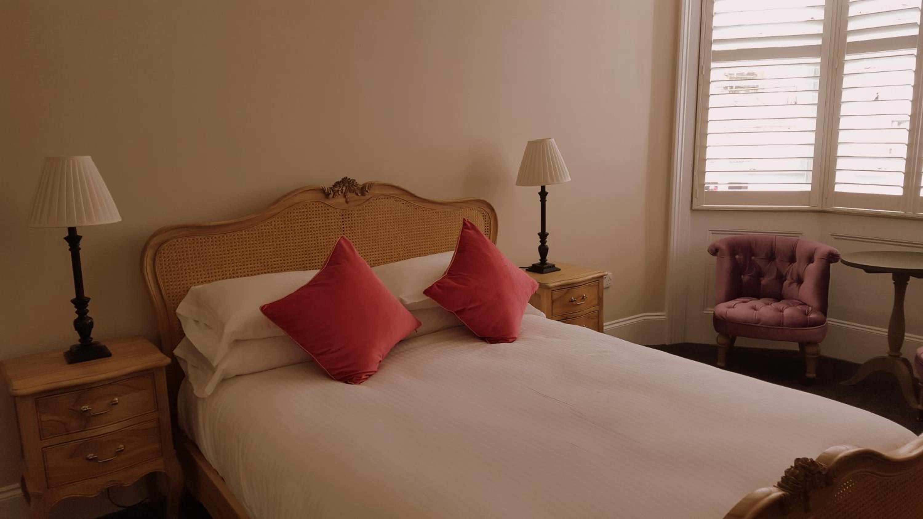 King Room with Sea View - Photo 4