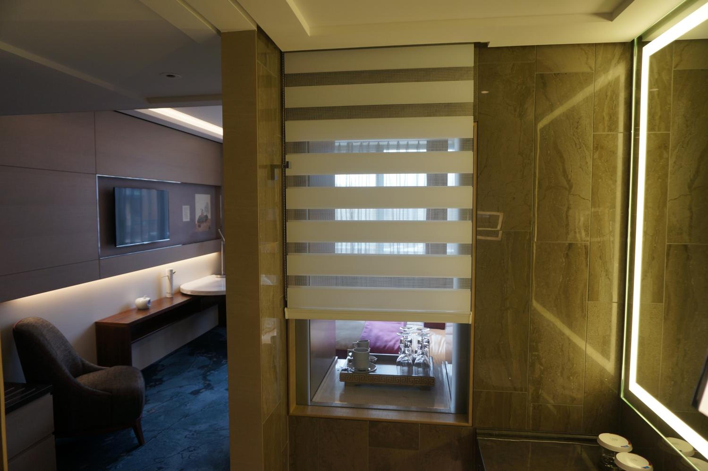 Deluxe Twin Room photo 2