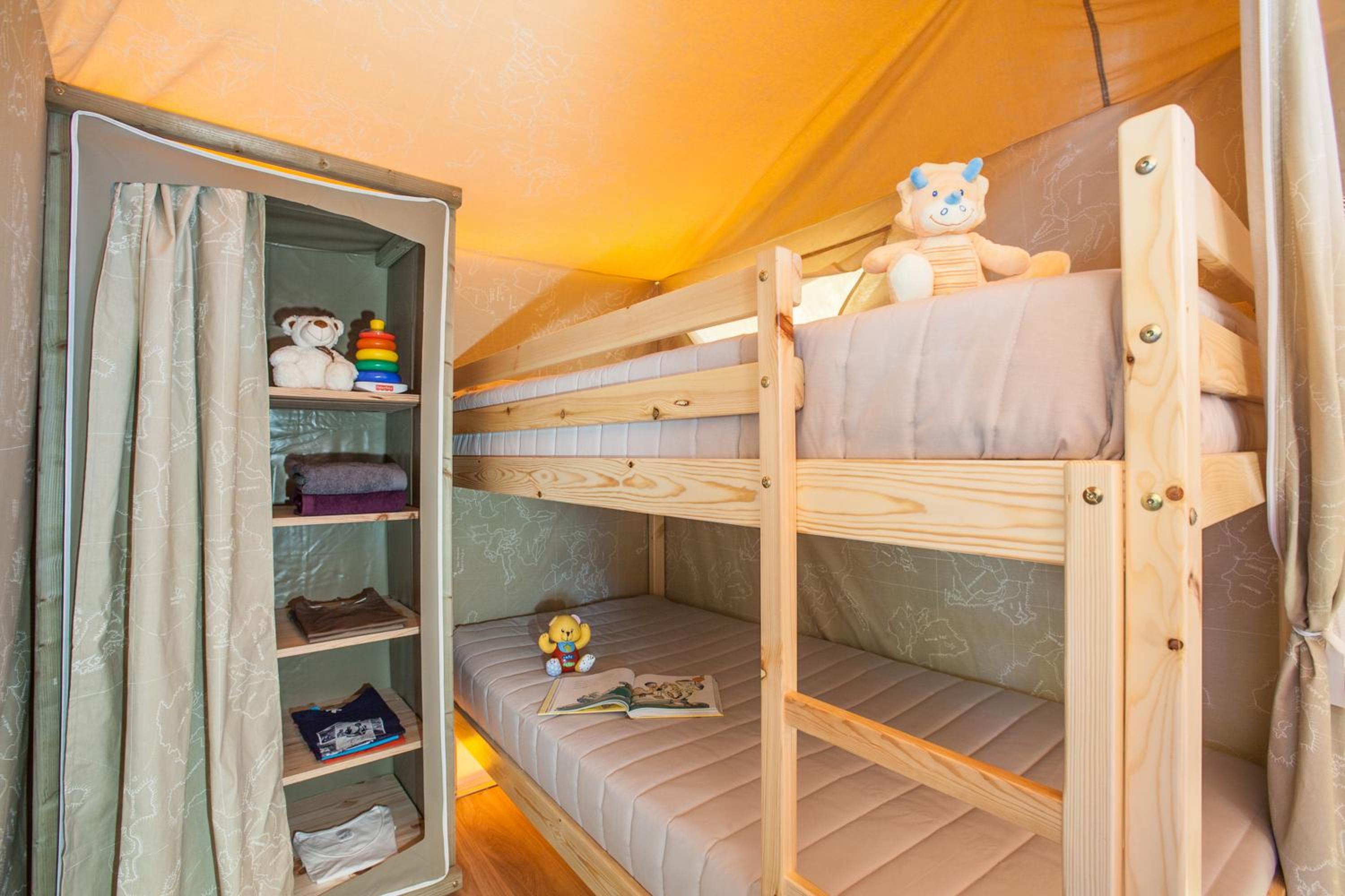 Tienda de dos habitaciones (Tent Foret)