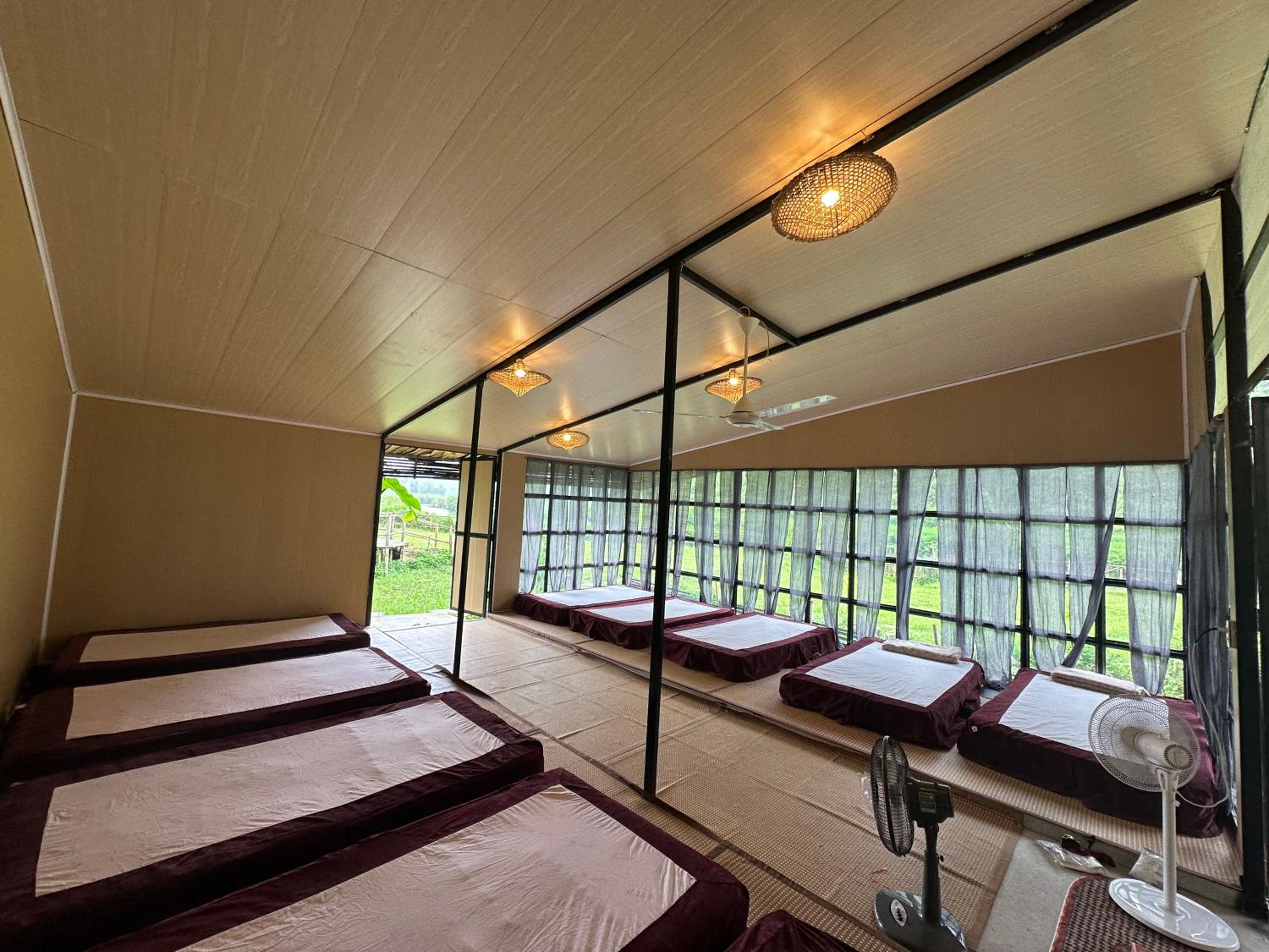 Bed in 10-Bed Mixed Dormitory Room photo 3