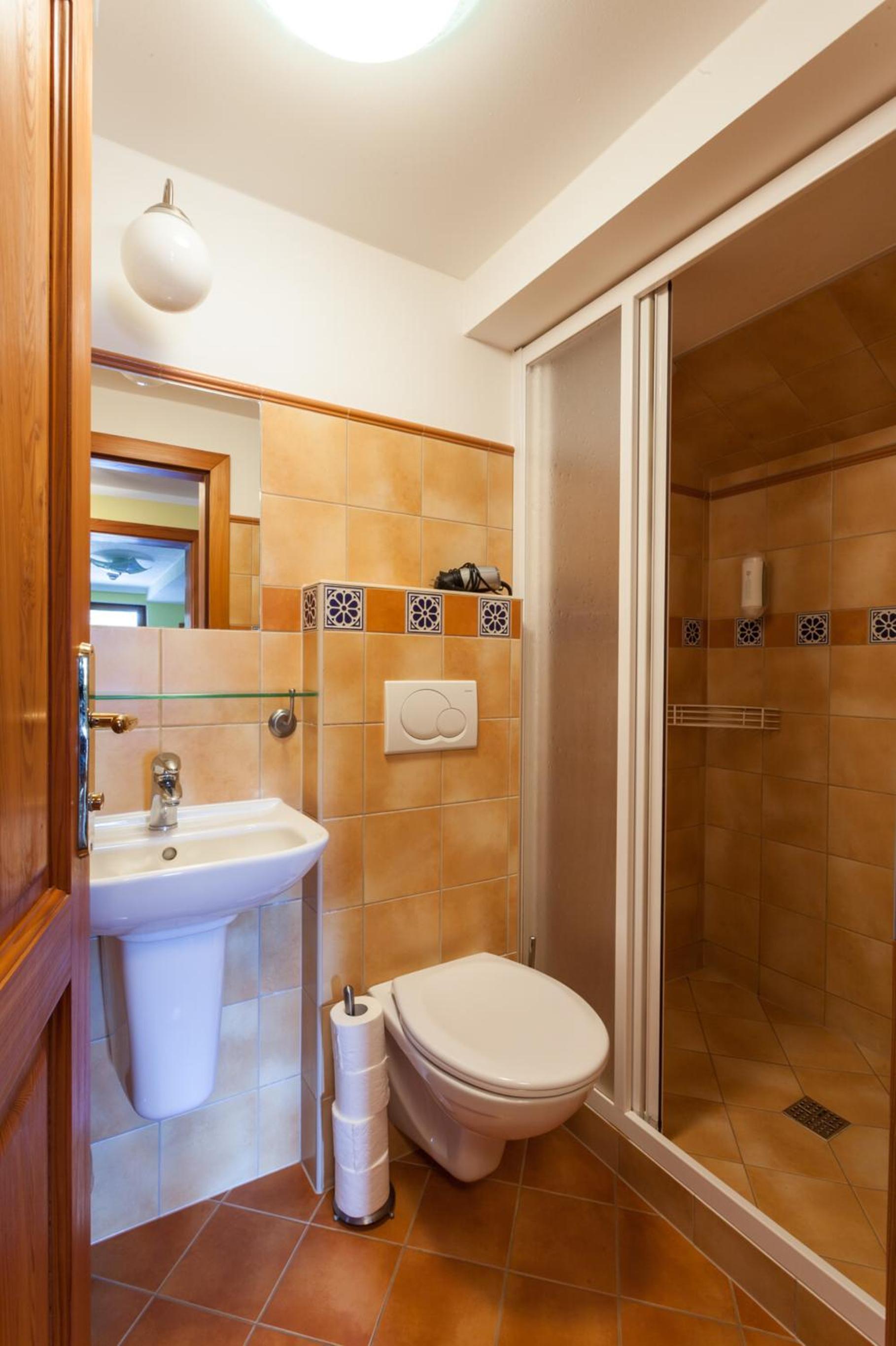 Two-Bedroom Apartment Weide photo 3