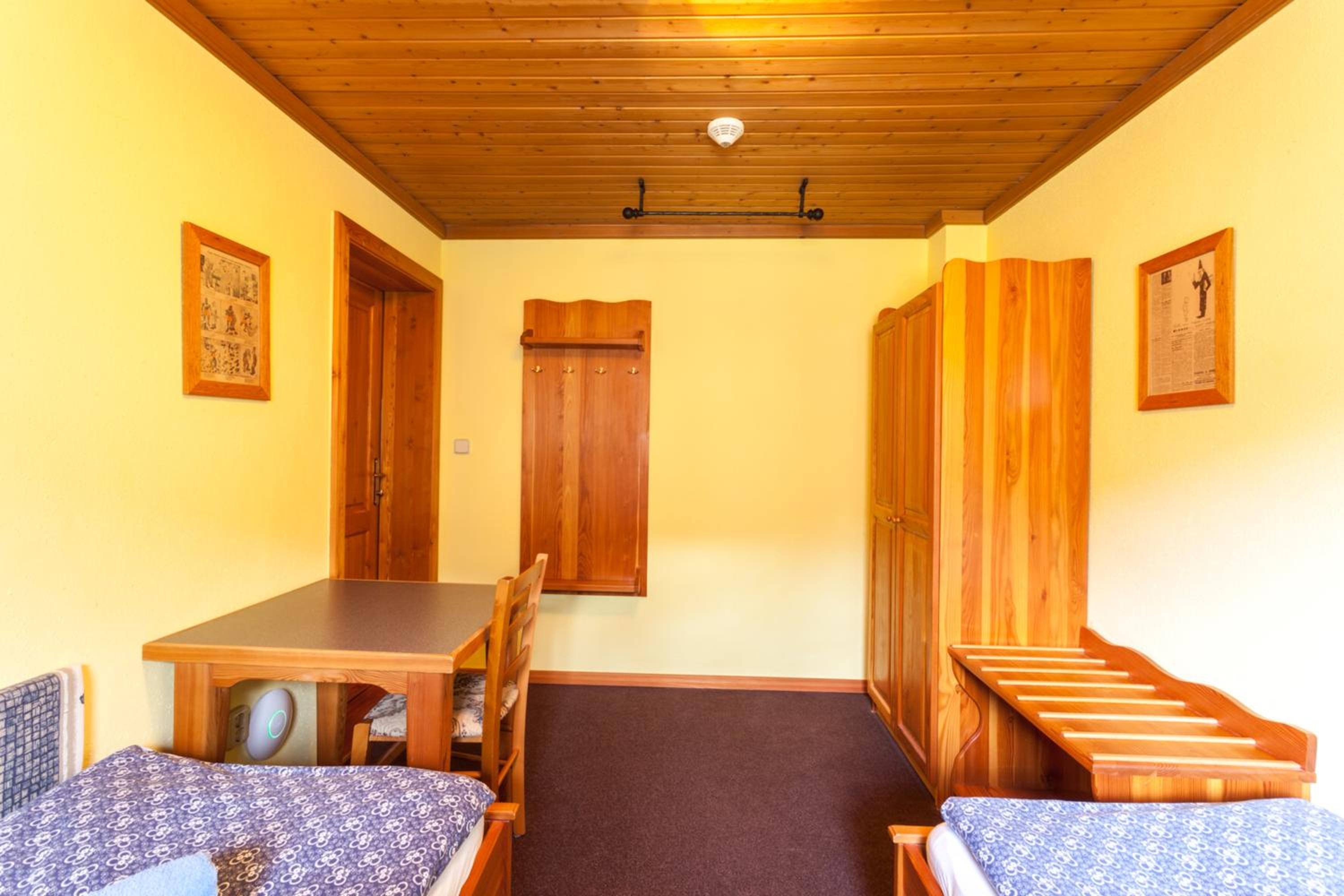 Two-Bedroom Suite - Photo 10