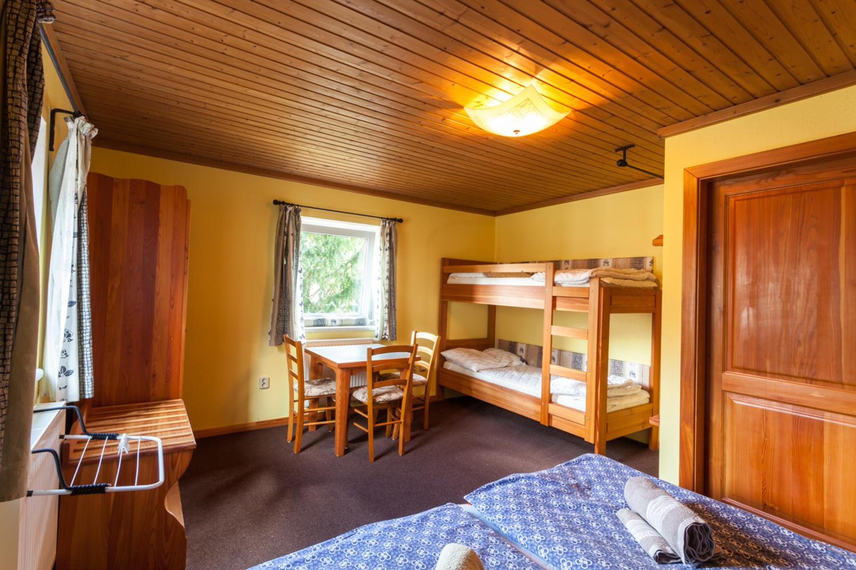 Two-Bedroom Suite - Photo 5