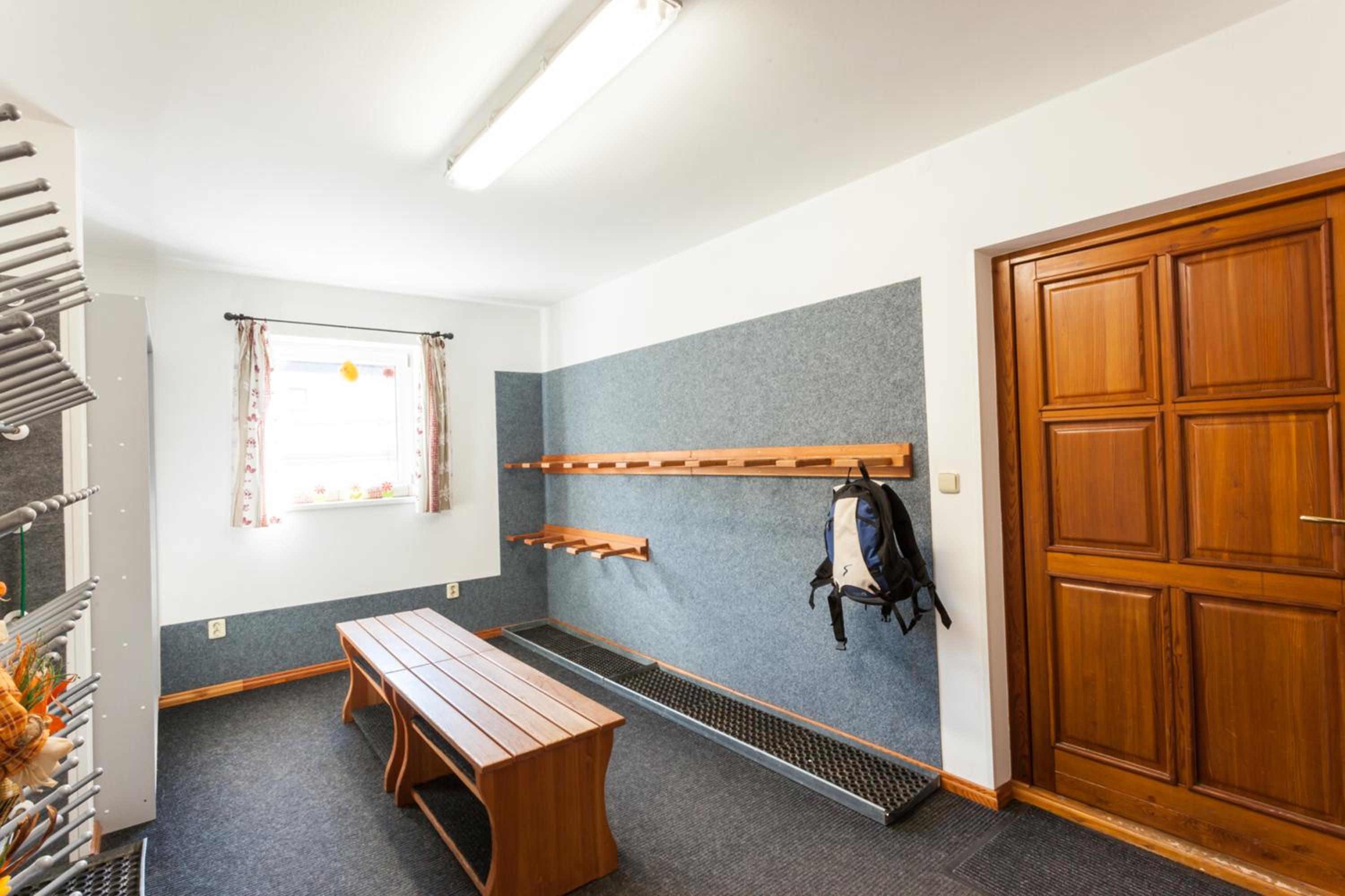 Two-Bedroom Suite - Photo 4