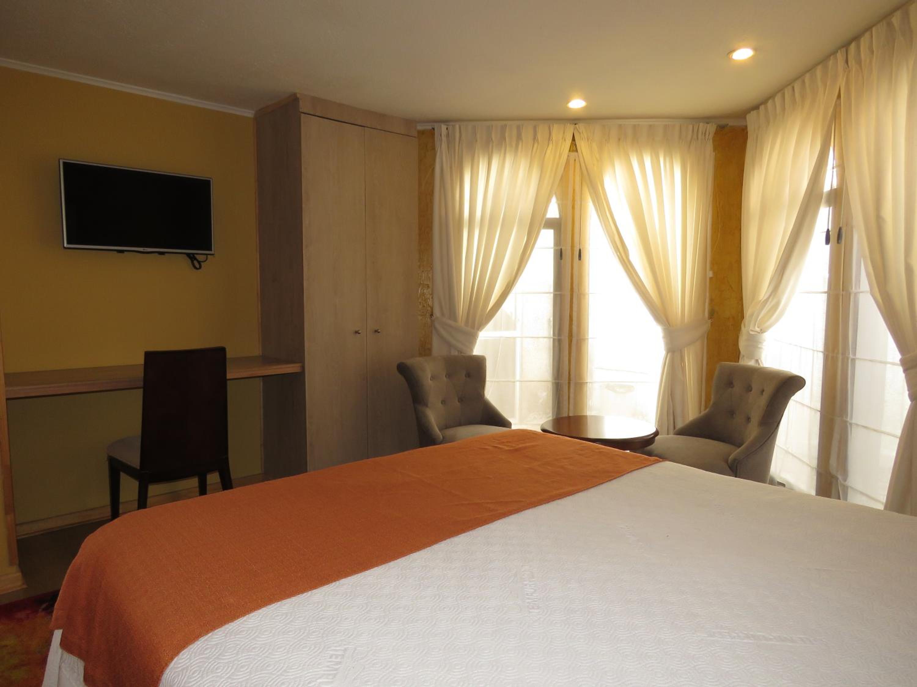 Double Room With One Double Bed photo 1