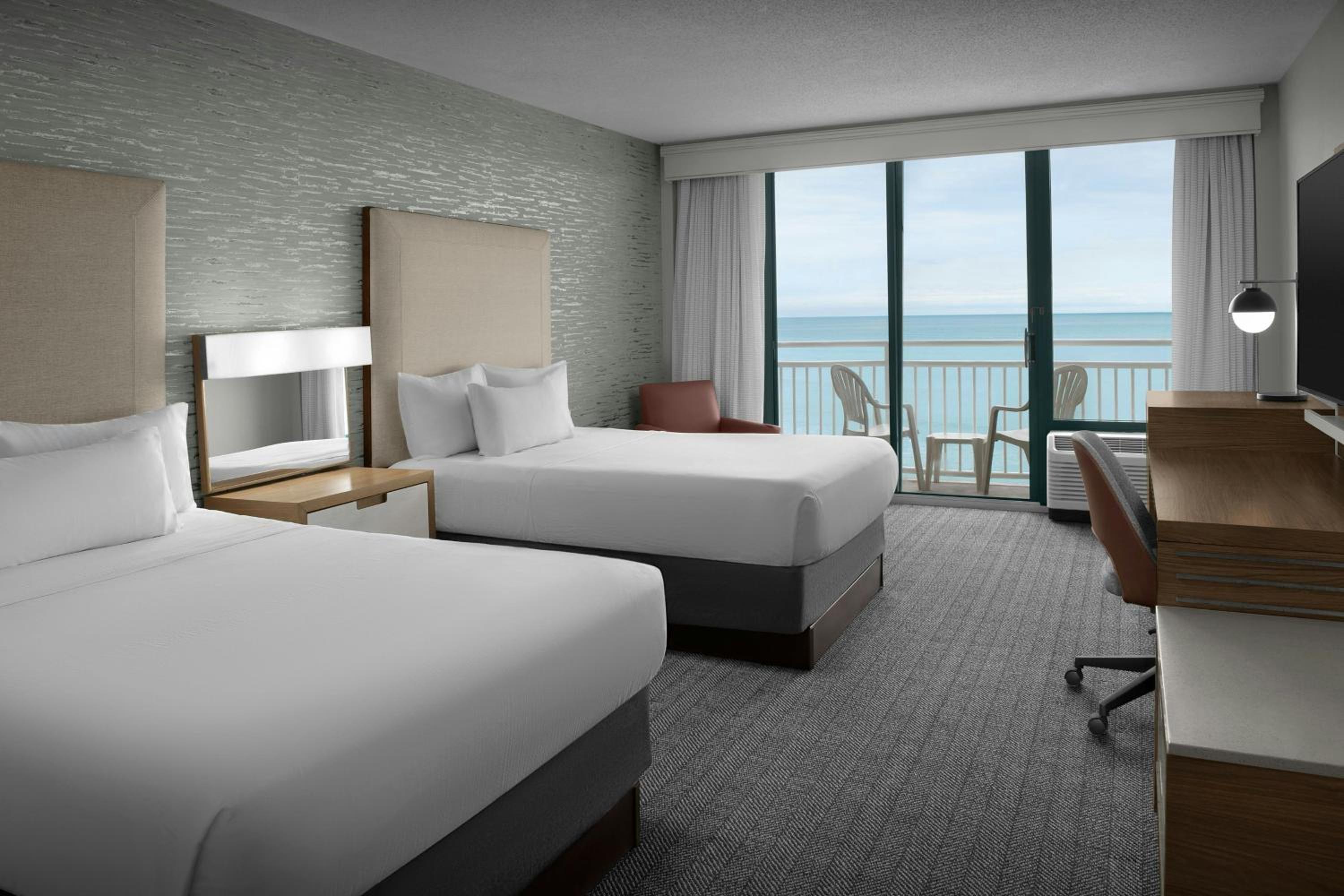Double Room with Two Double Beds - Photo 1