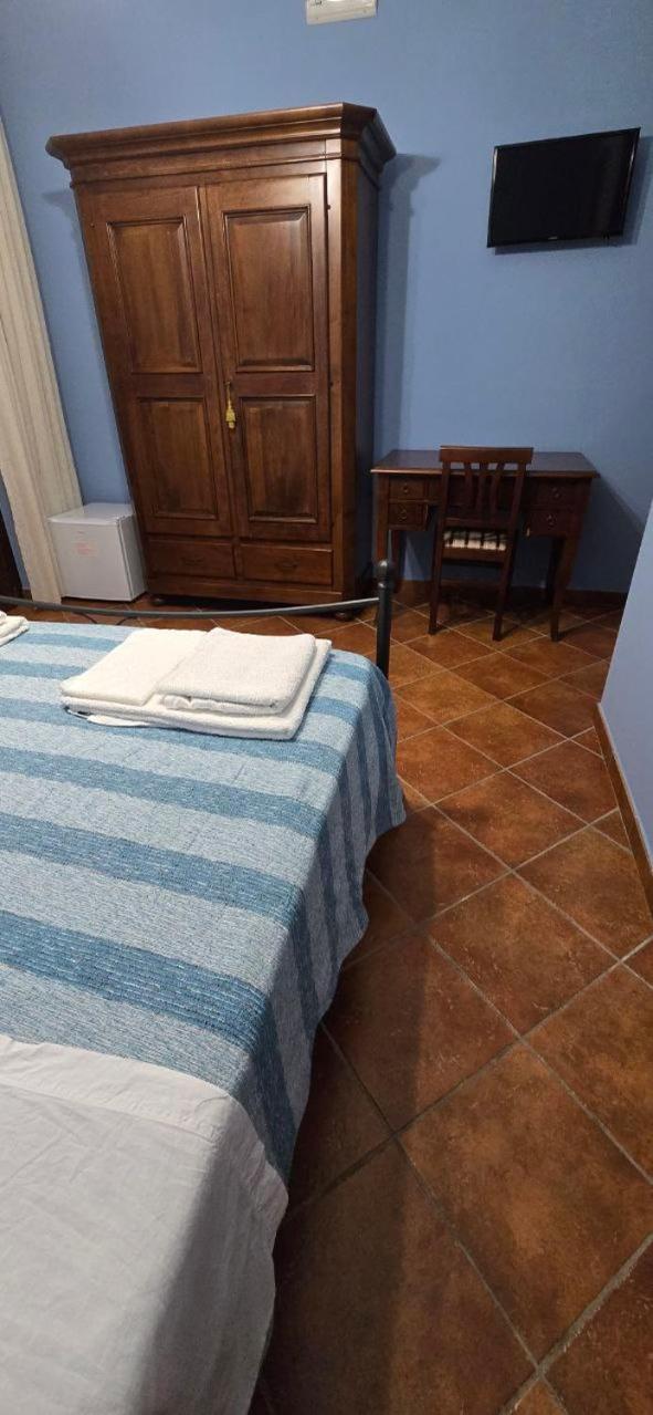 Double Room with Private Bathroom photo 1