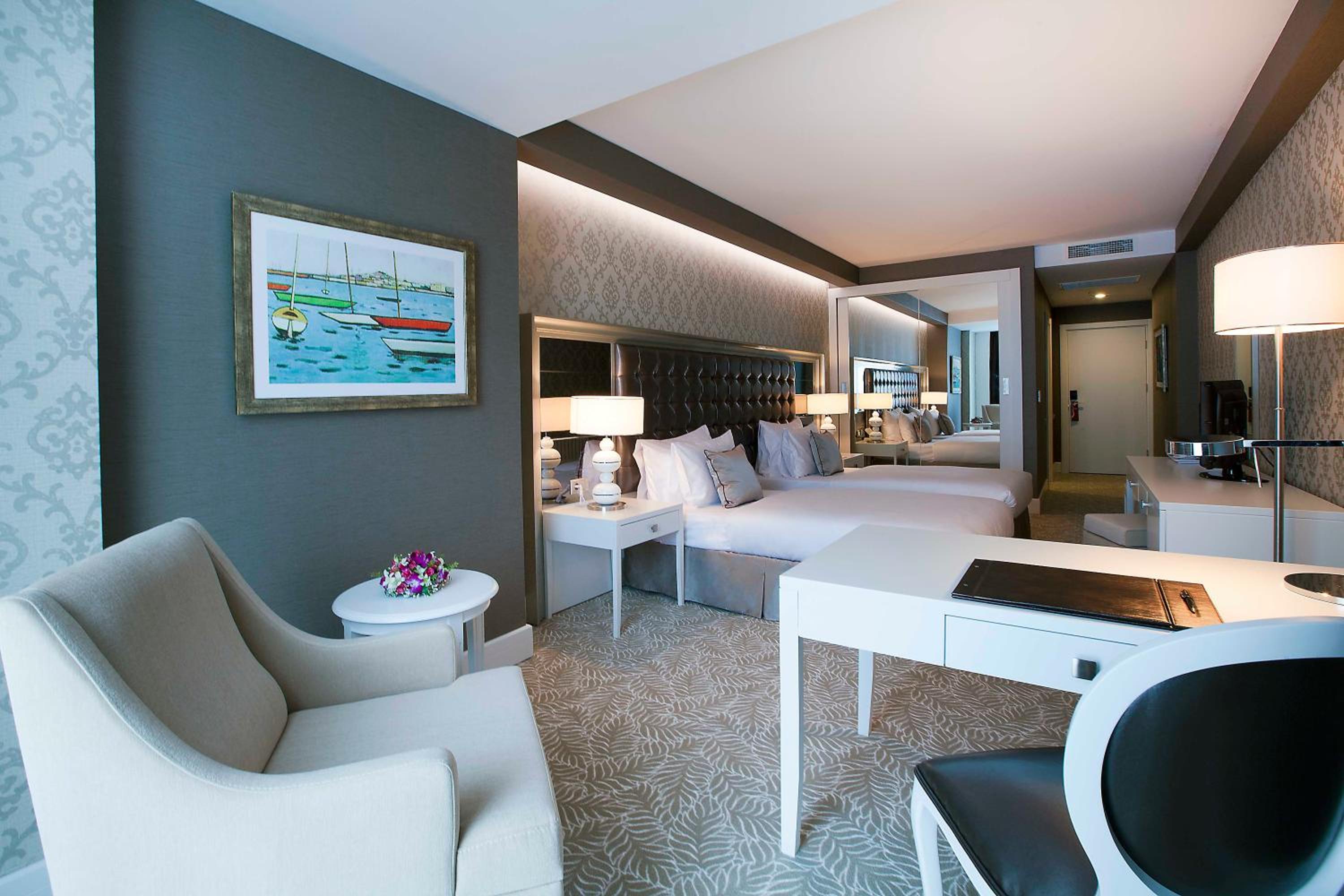 Standard Twin Room - Photo 2