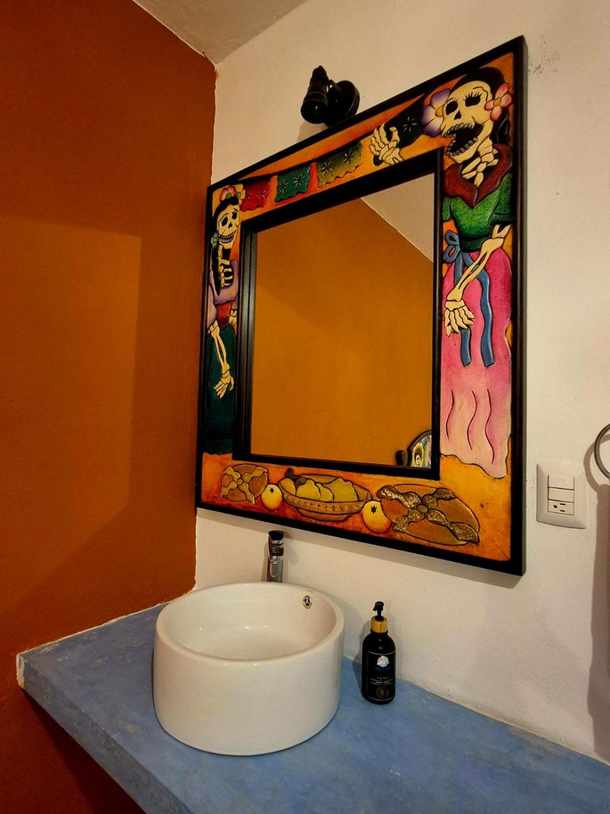 One-Bedroom Villa - Photo 8