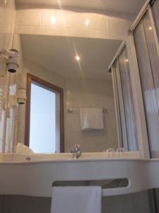 Double Room - Photo 7