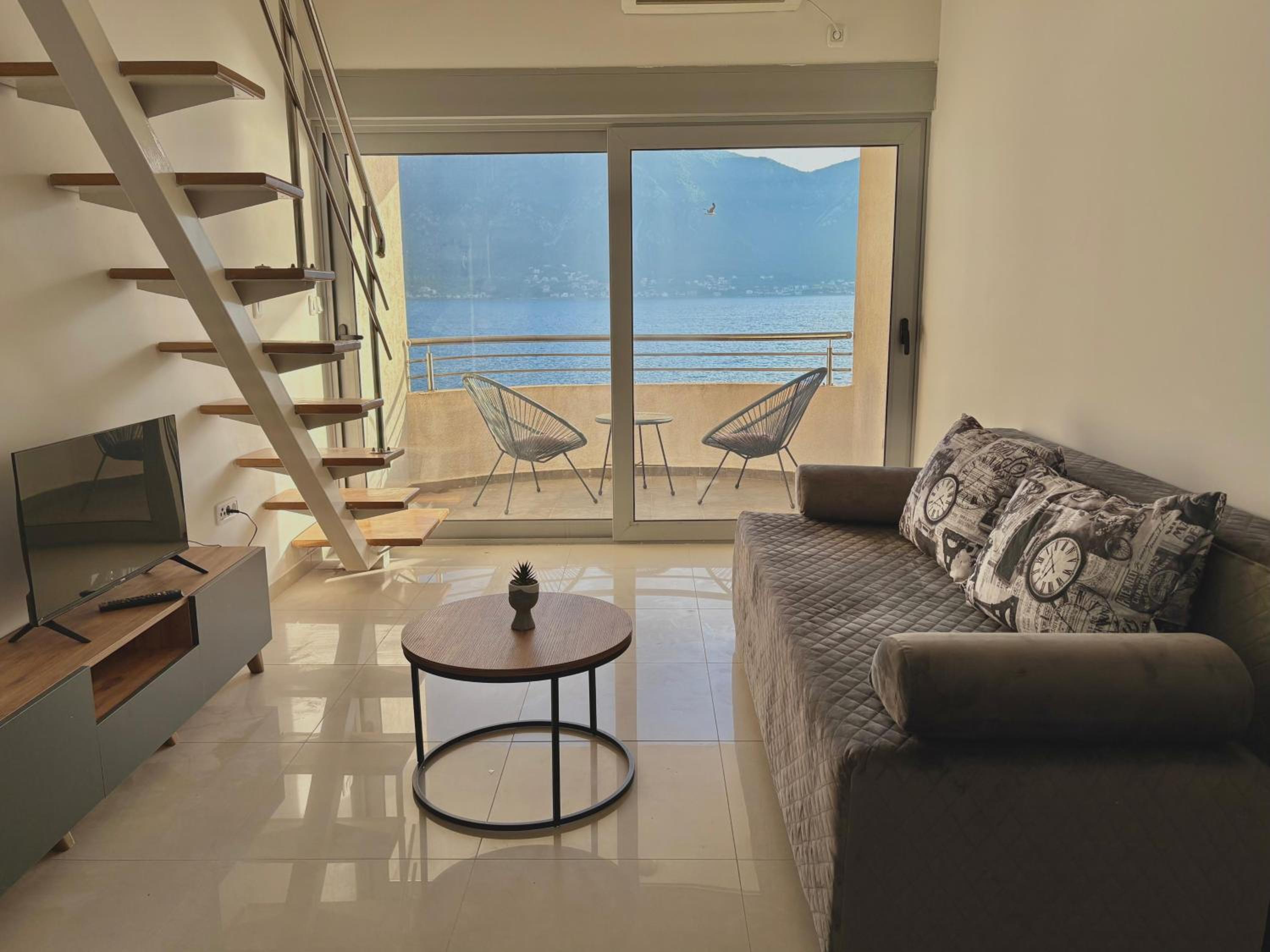 Duplex Apartment photo 2