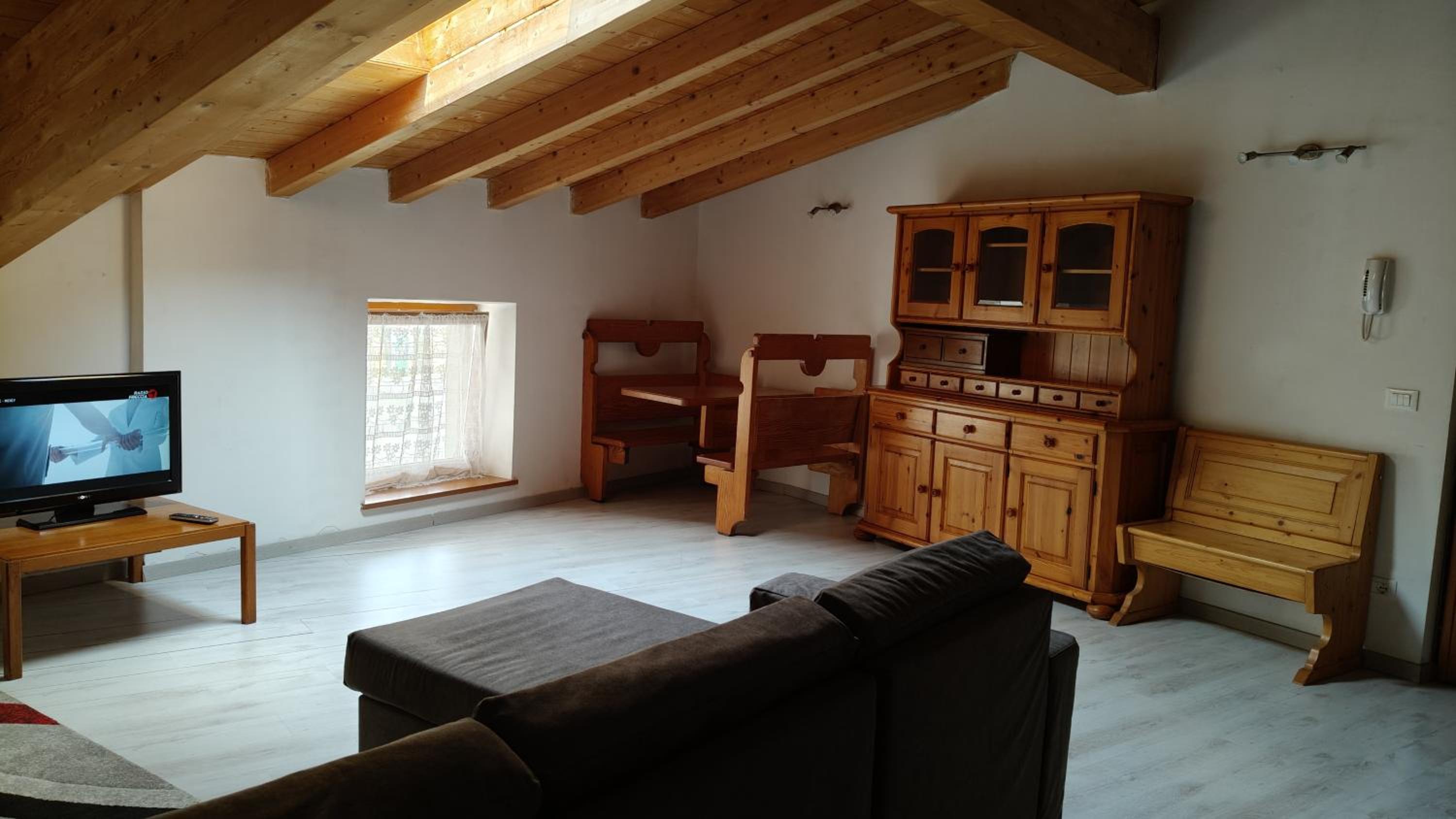 One-Bedroom Apartment - Non-Smoking photo 3