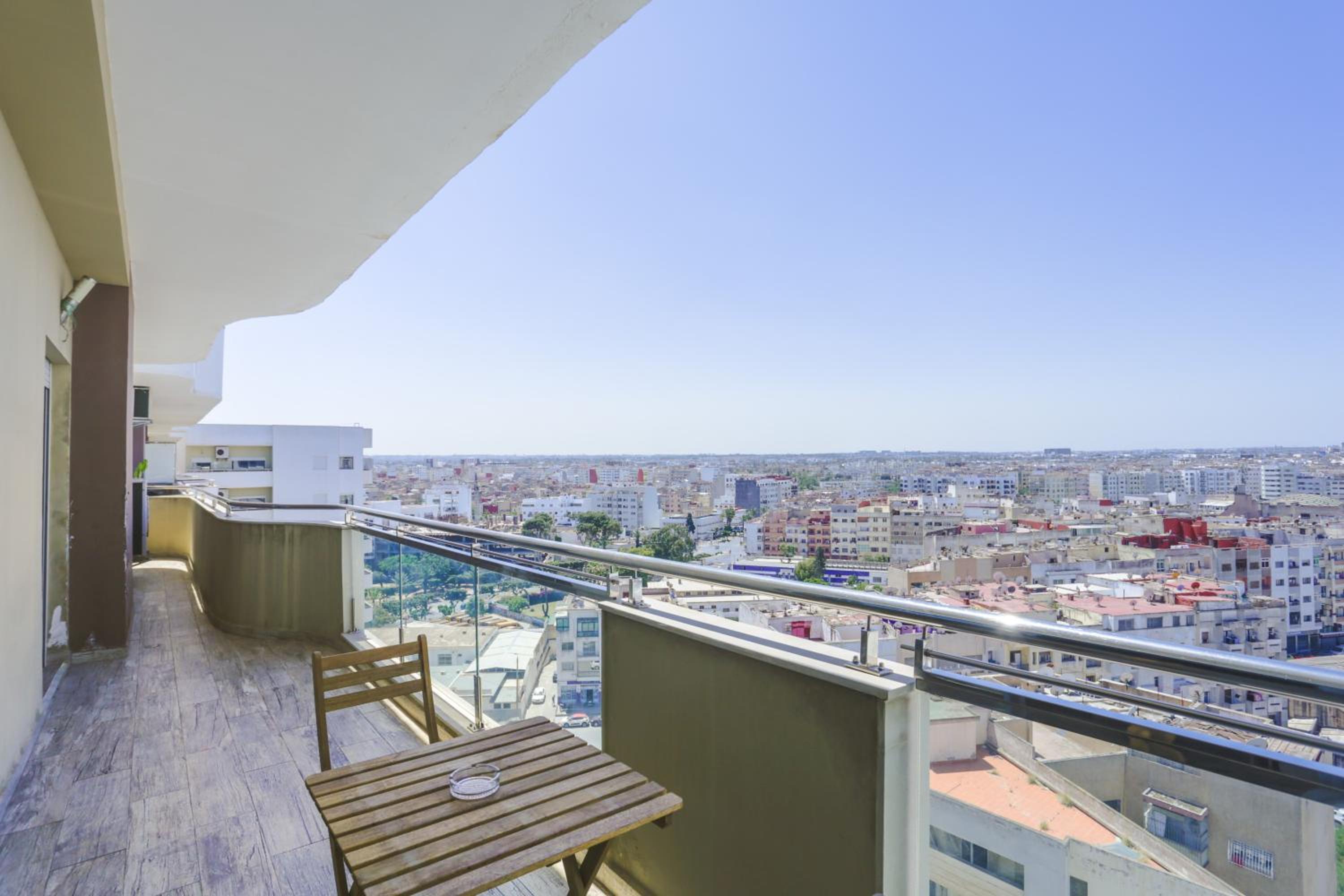 Panoramic 3 bedrooms apartment photo 2