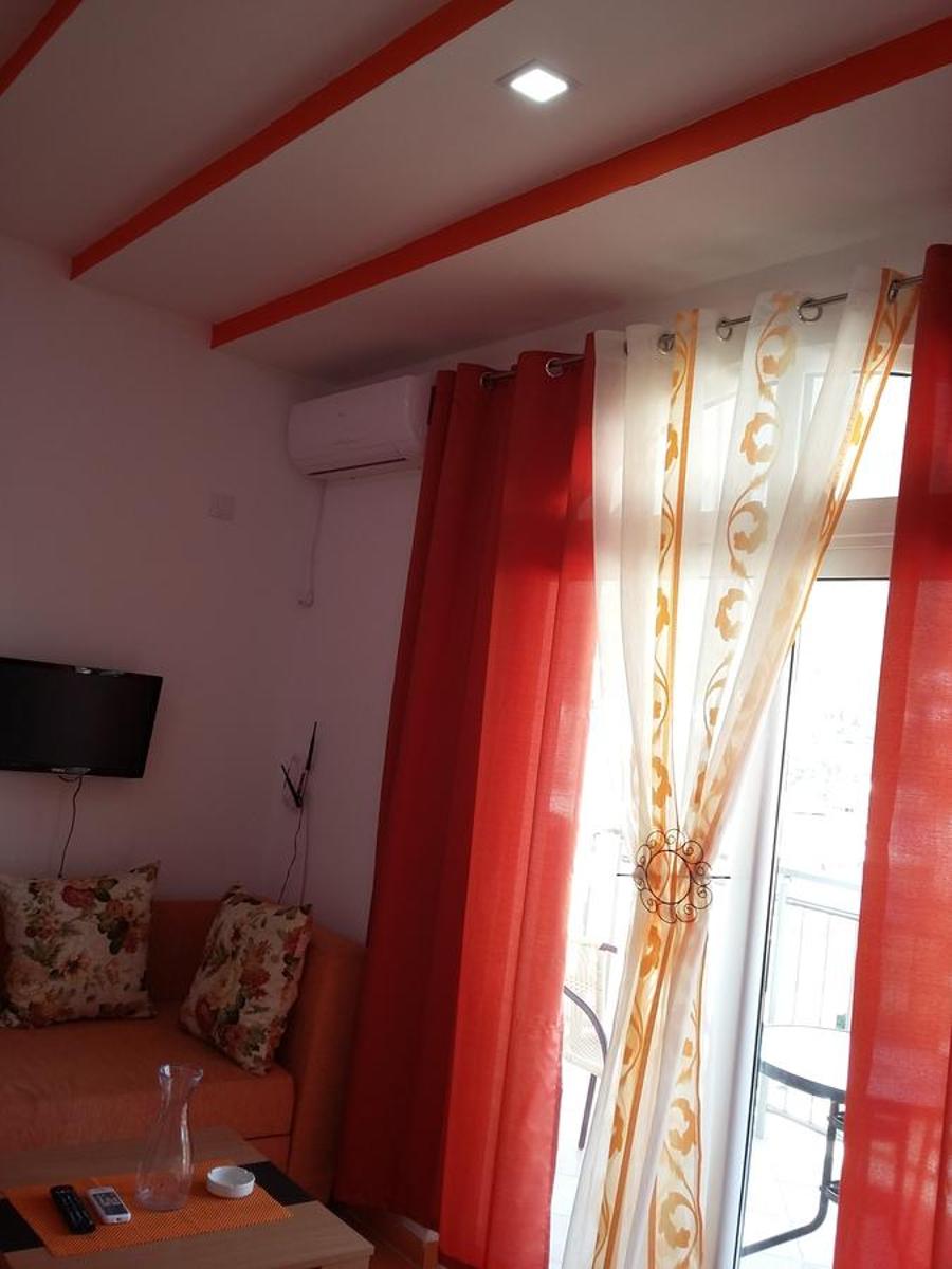 One-Bedroom Apartment (3 Adults) photo 2