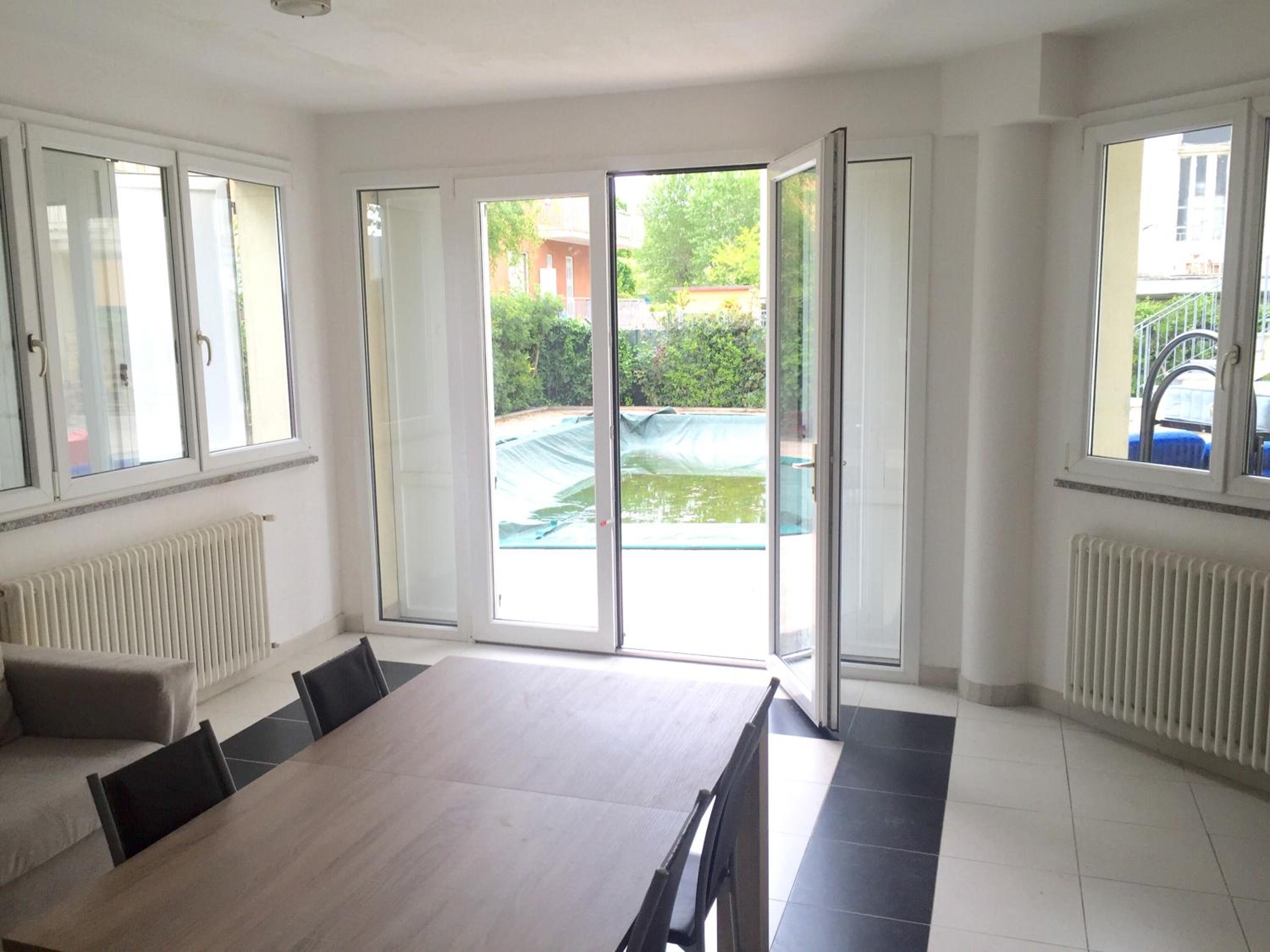 One-Bedroom Apartment with Pool View photo 3