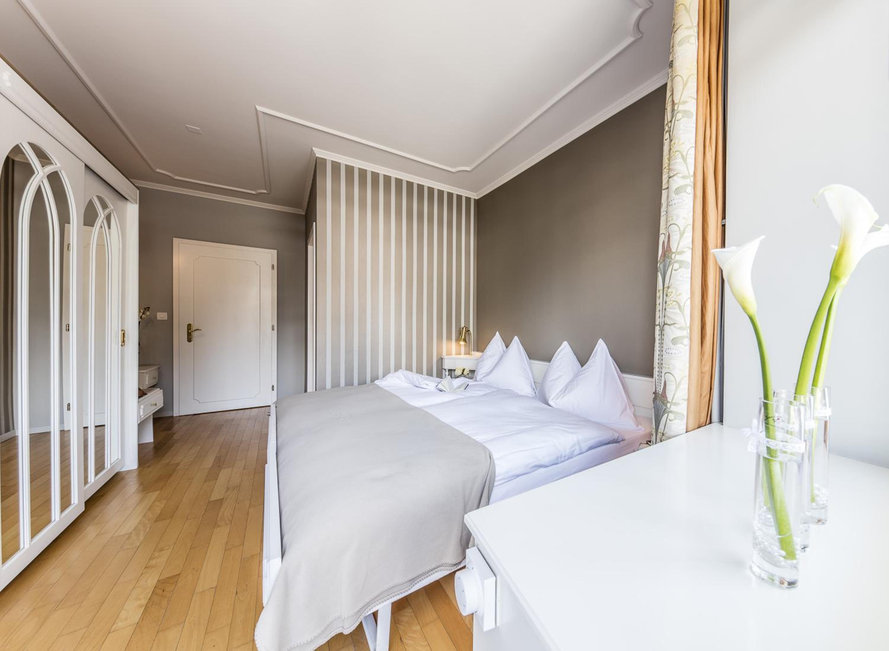 Ambiance Double Room - Photo 3