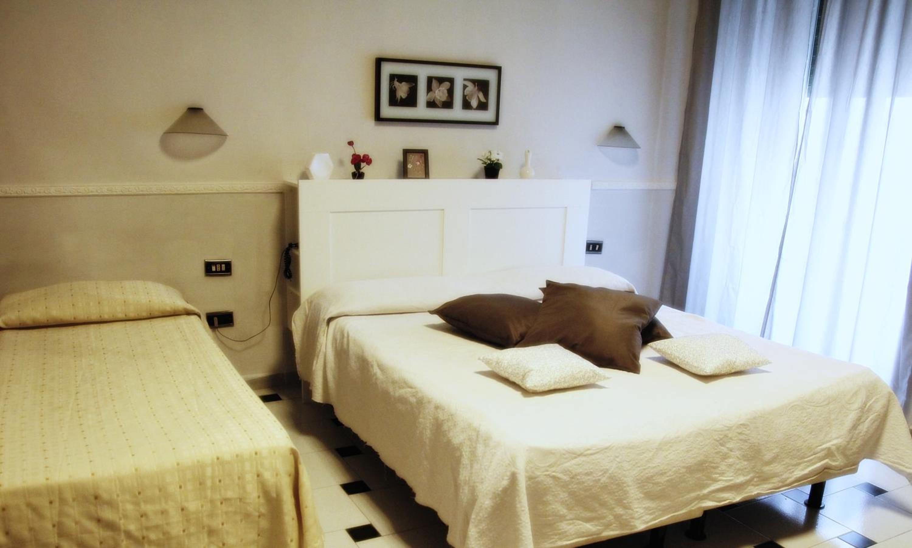 Single Room photo 3