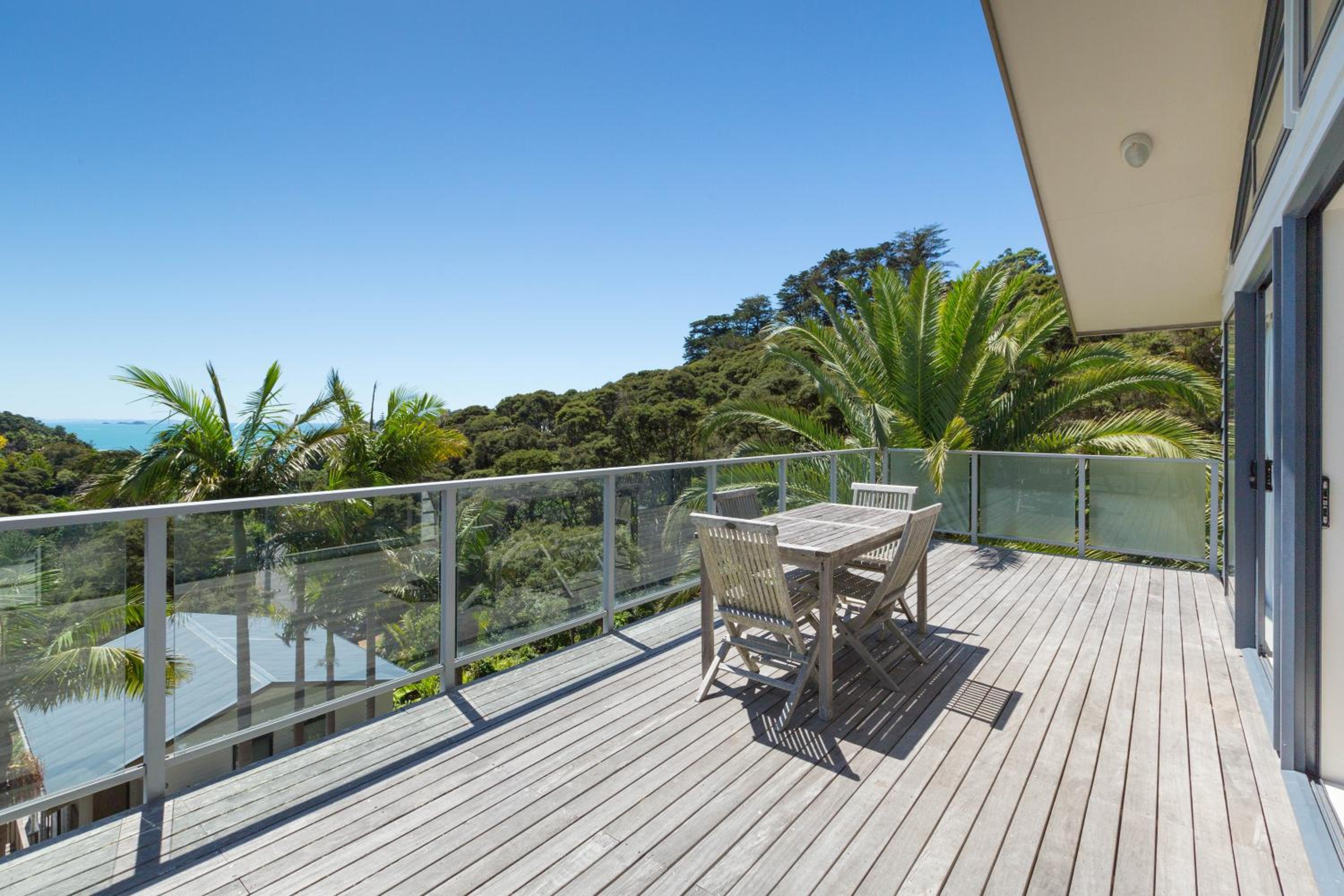 One-Bedroom Premium Apartment with Ocean View photo 3