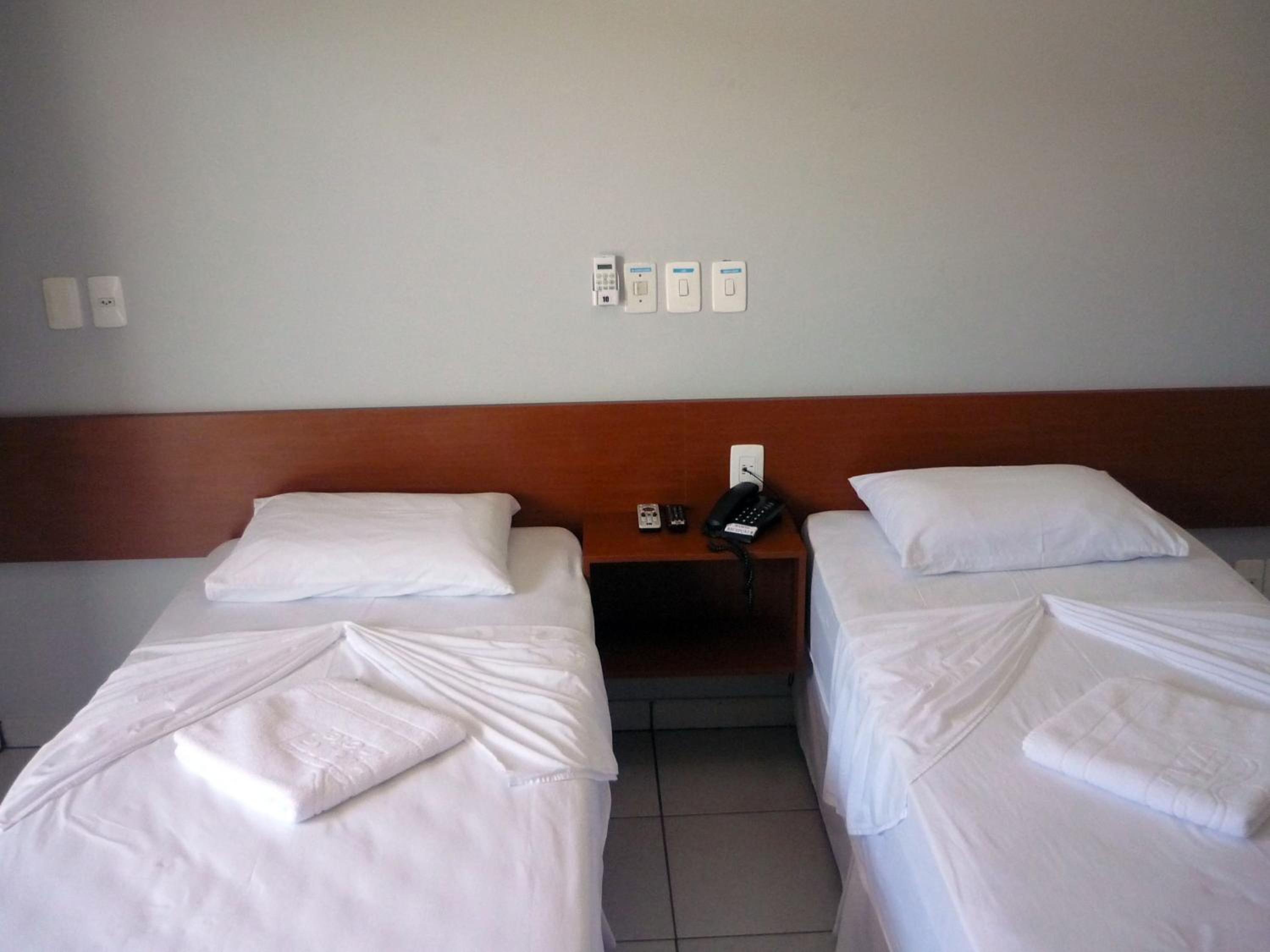 Single Room with Private Bathroom photo 1
