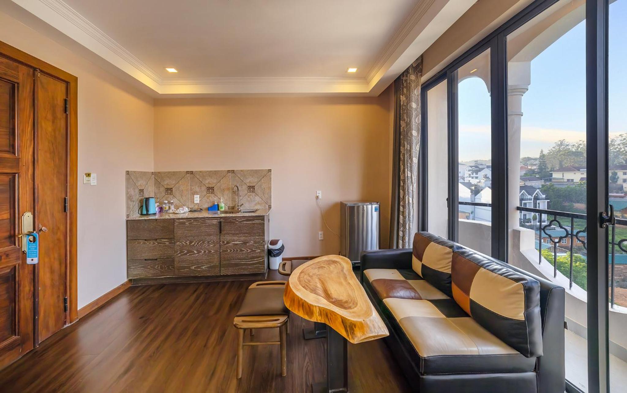 Family Suite - Photo 7
