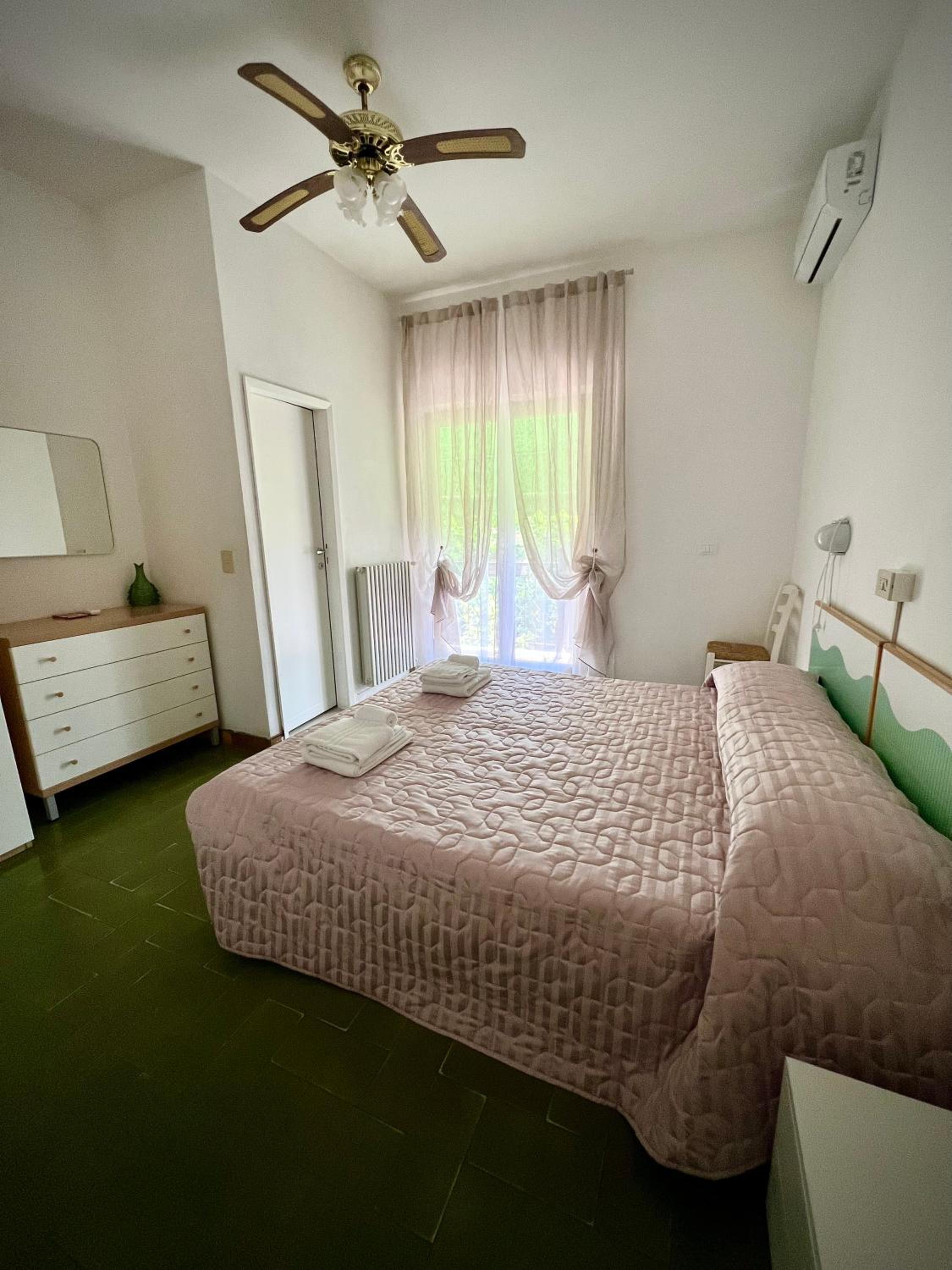Double or Twin Room with Balcony photo 1