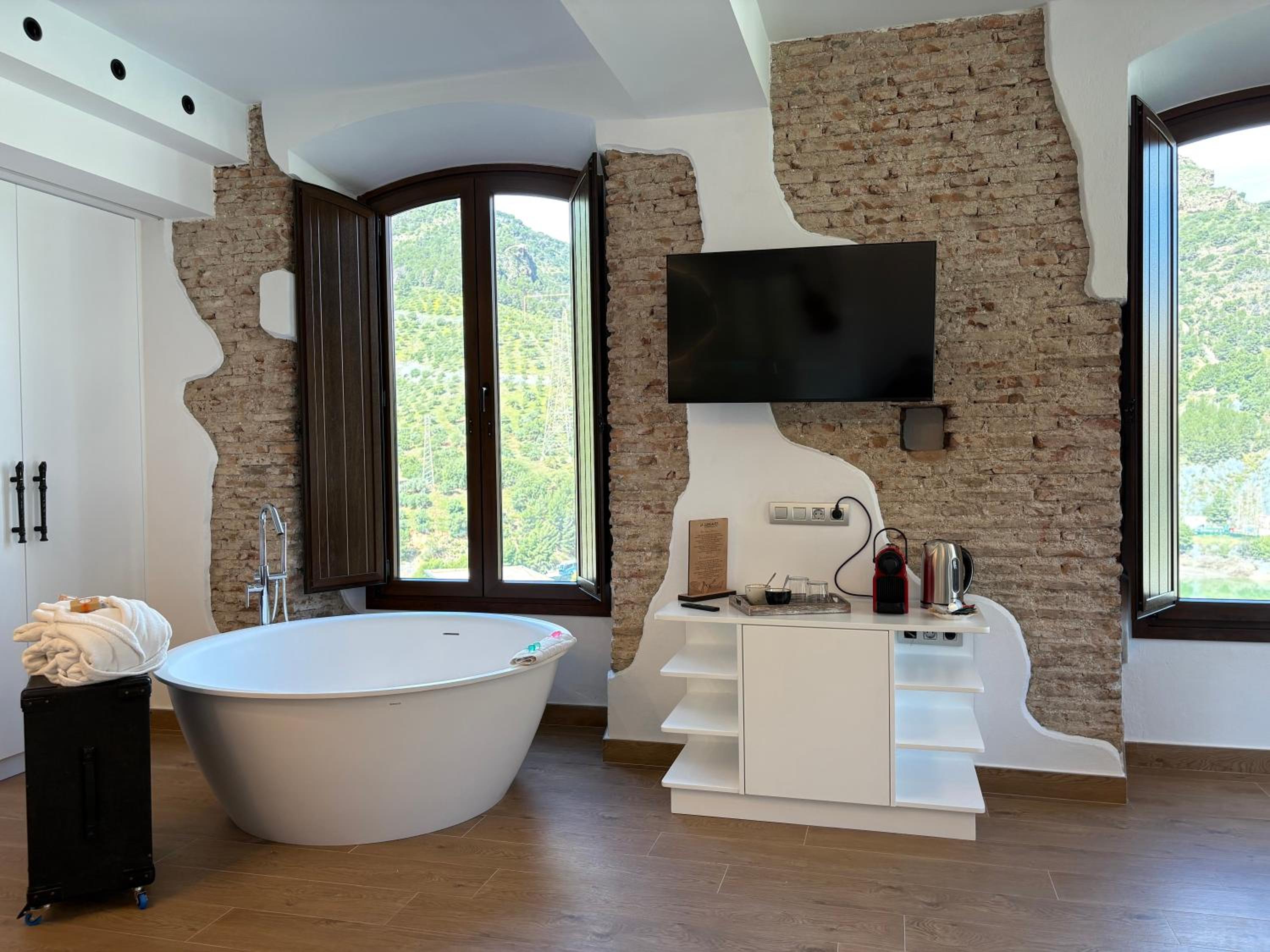 Junior Suite - Photo 3