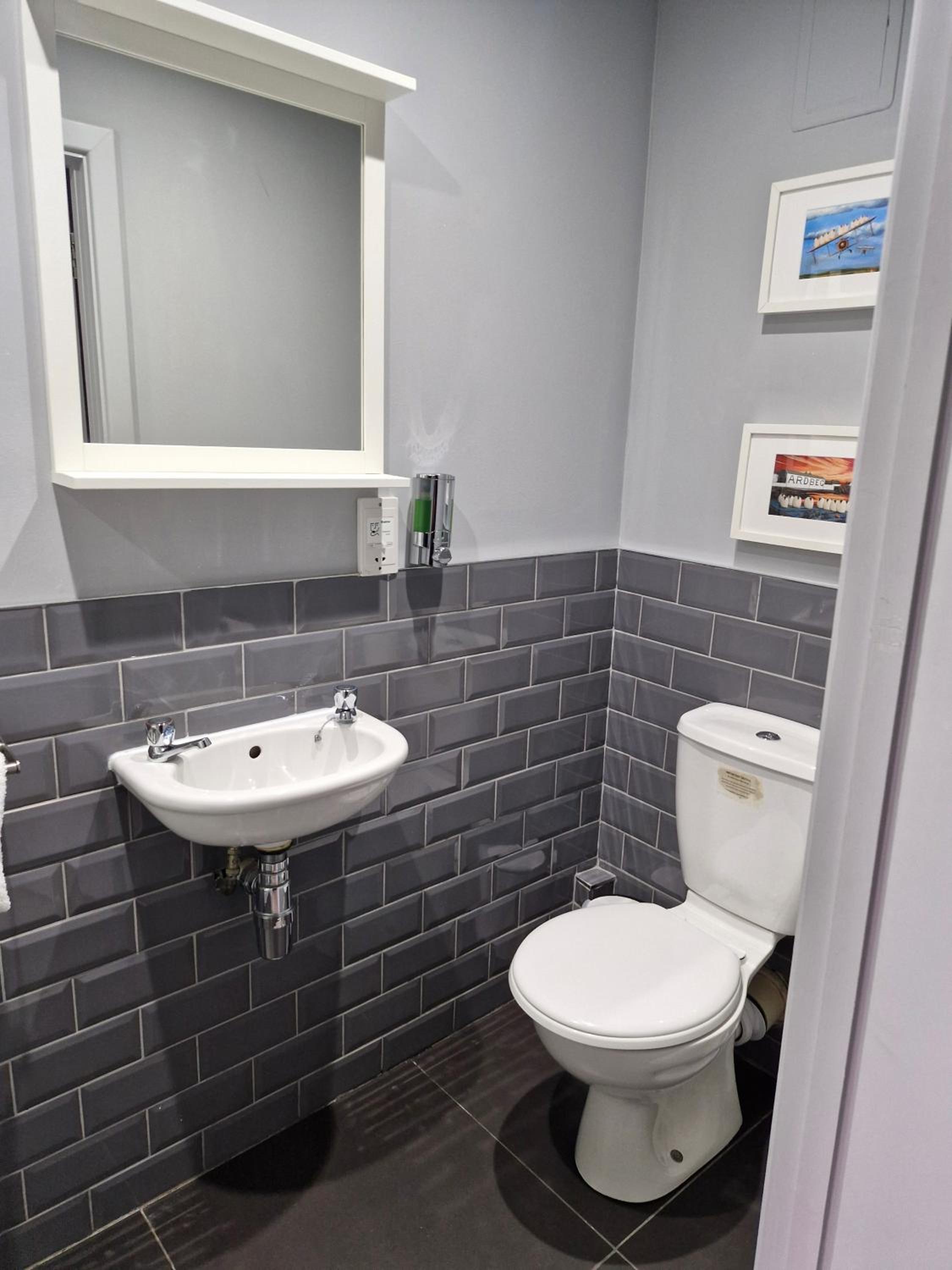 Studio Apartment photo 3