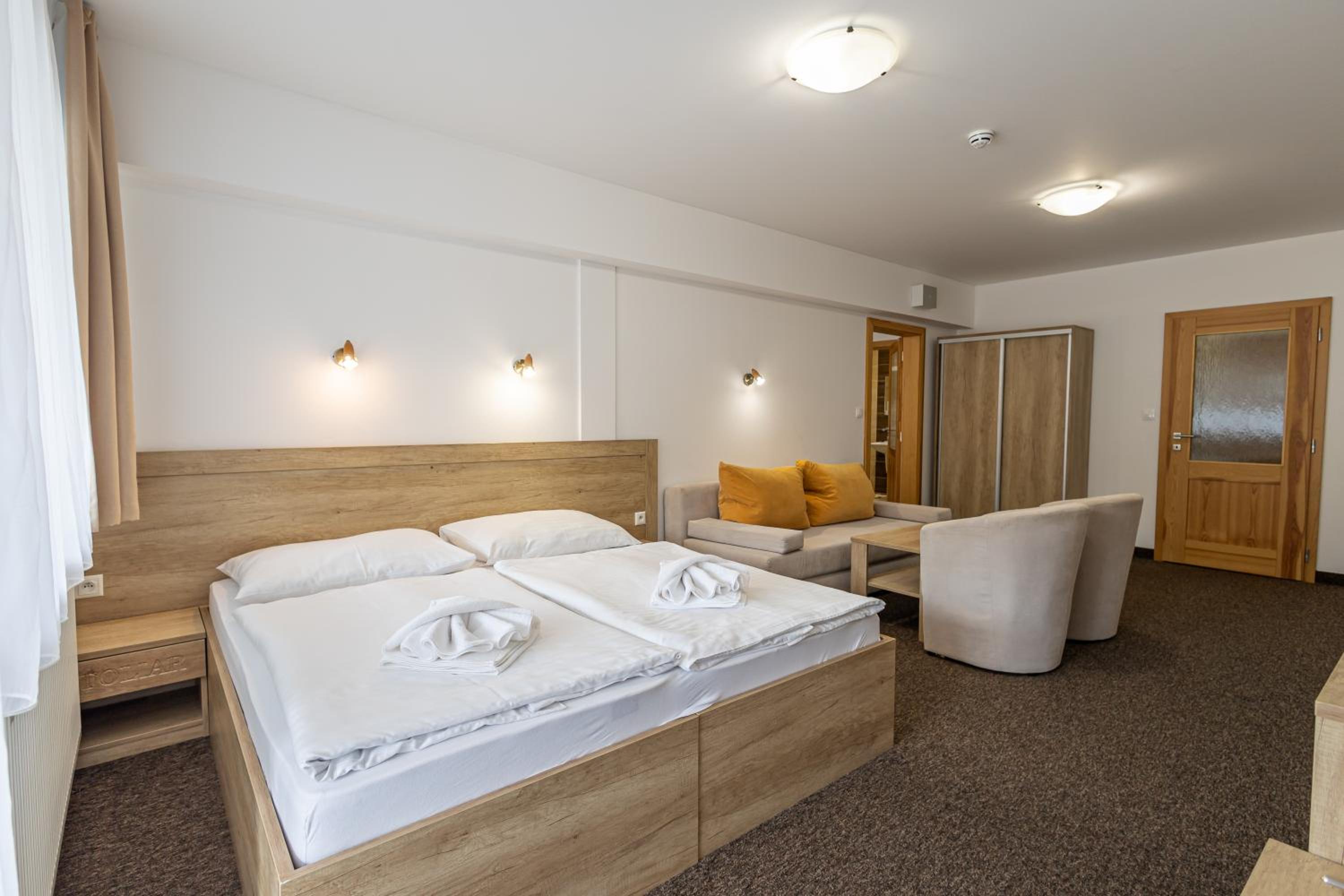 Deluxe Two-Bedroom Suite
