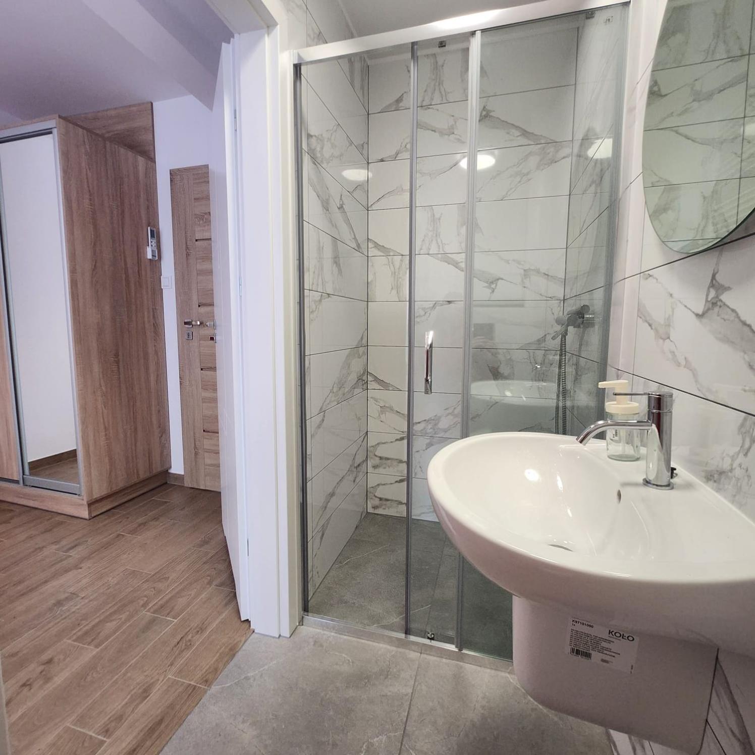 Deluxe Double Room - Photo 5
