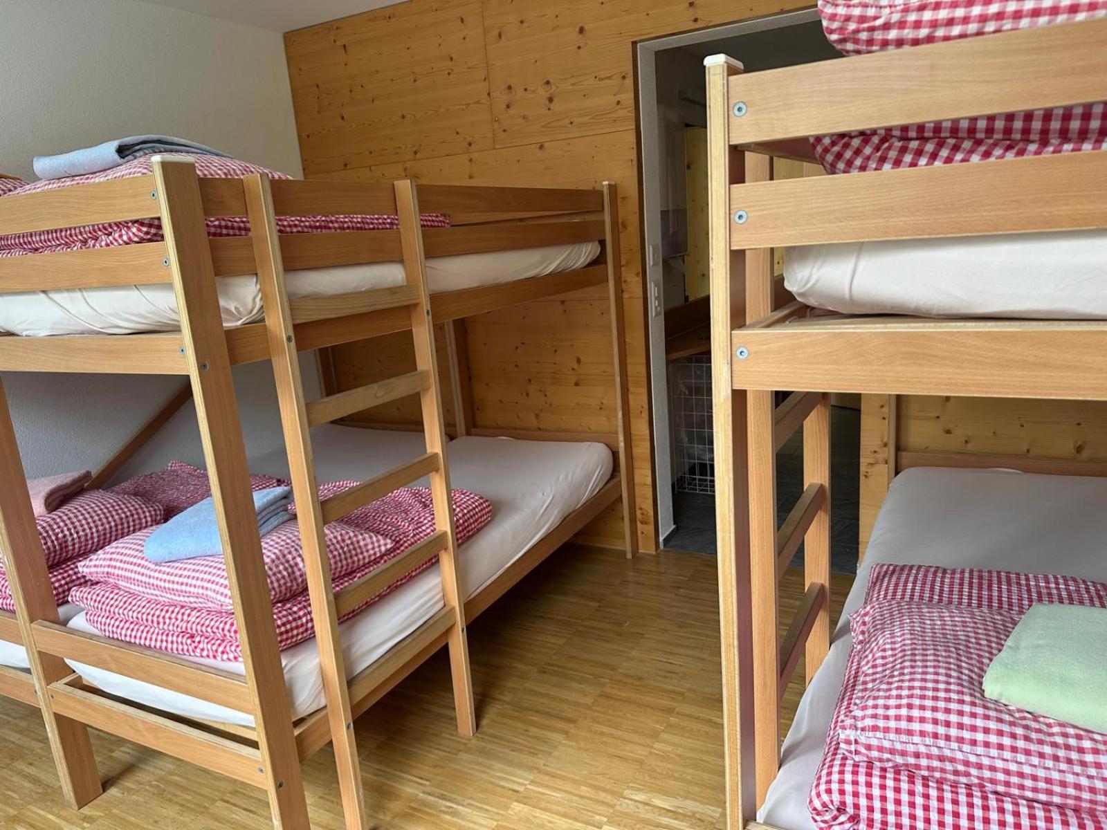 Mixed Dormitory Room photo 3