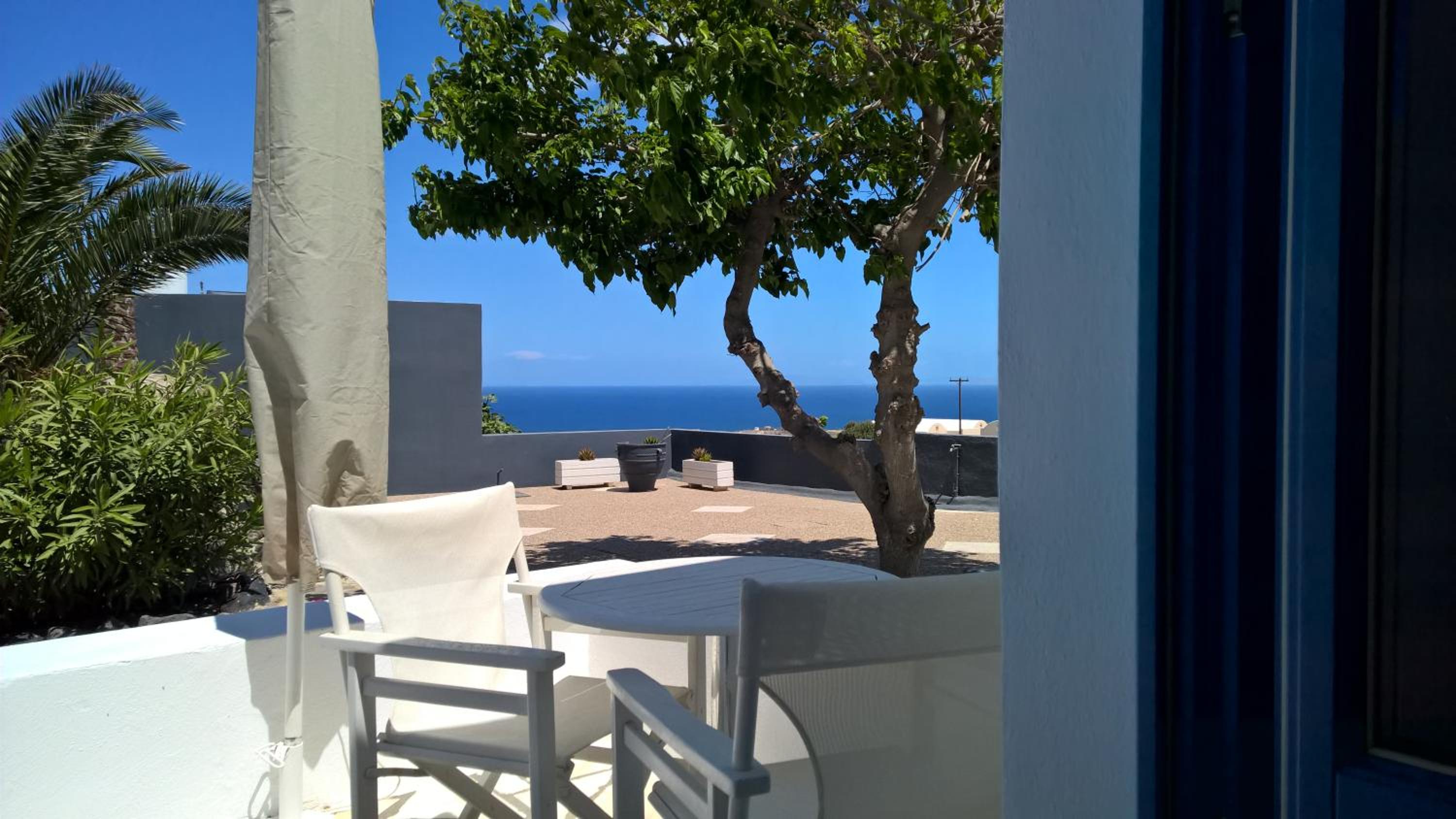 Suite With Pool View photo 3