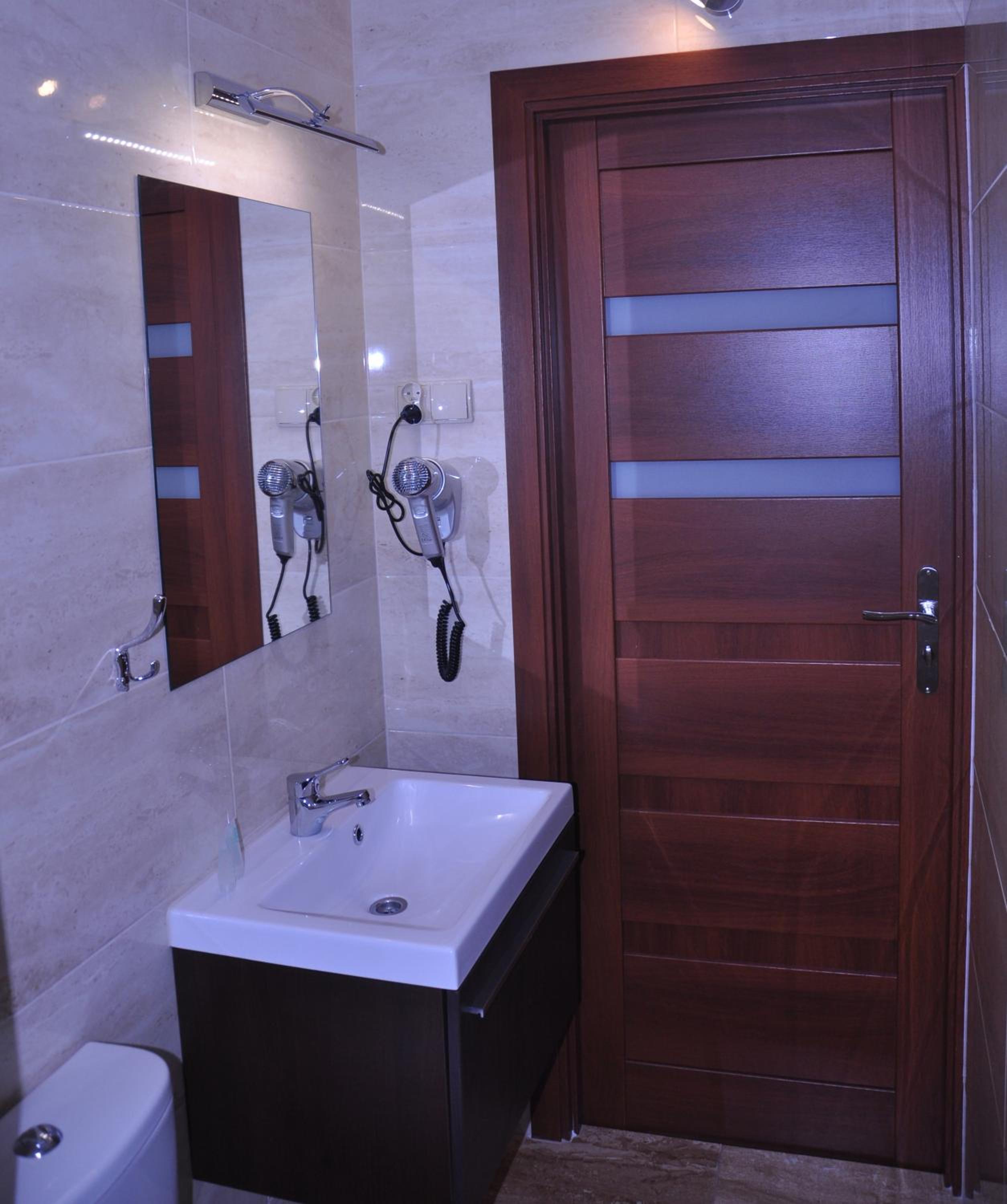 Double Room - Photo 14