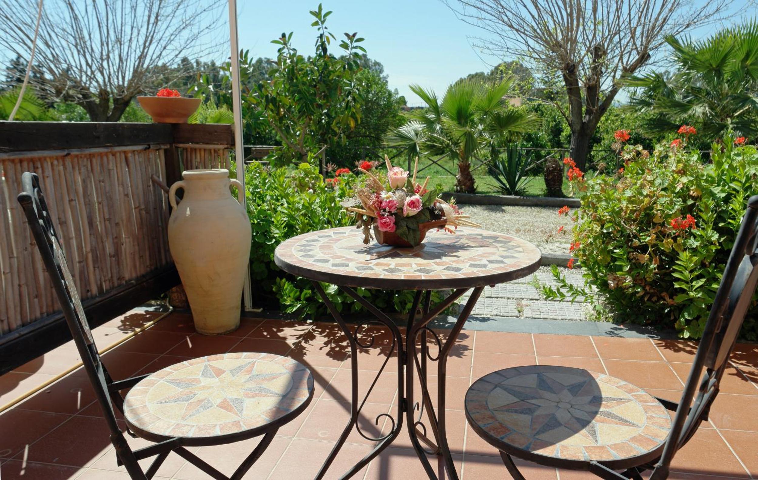 Double Room with Terrace - Photo 5