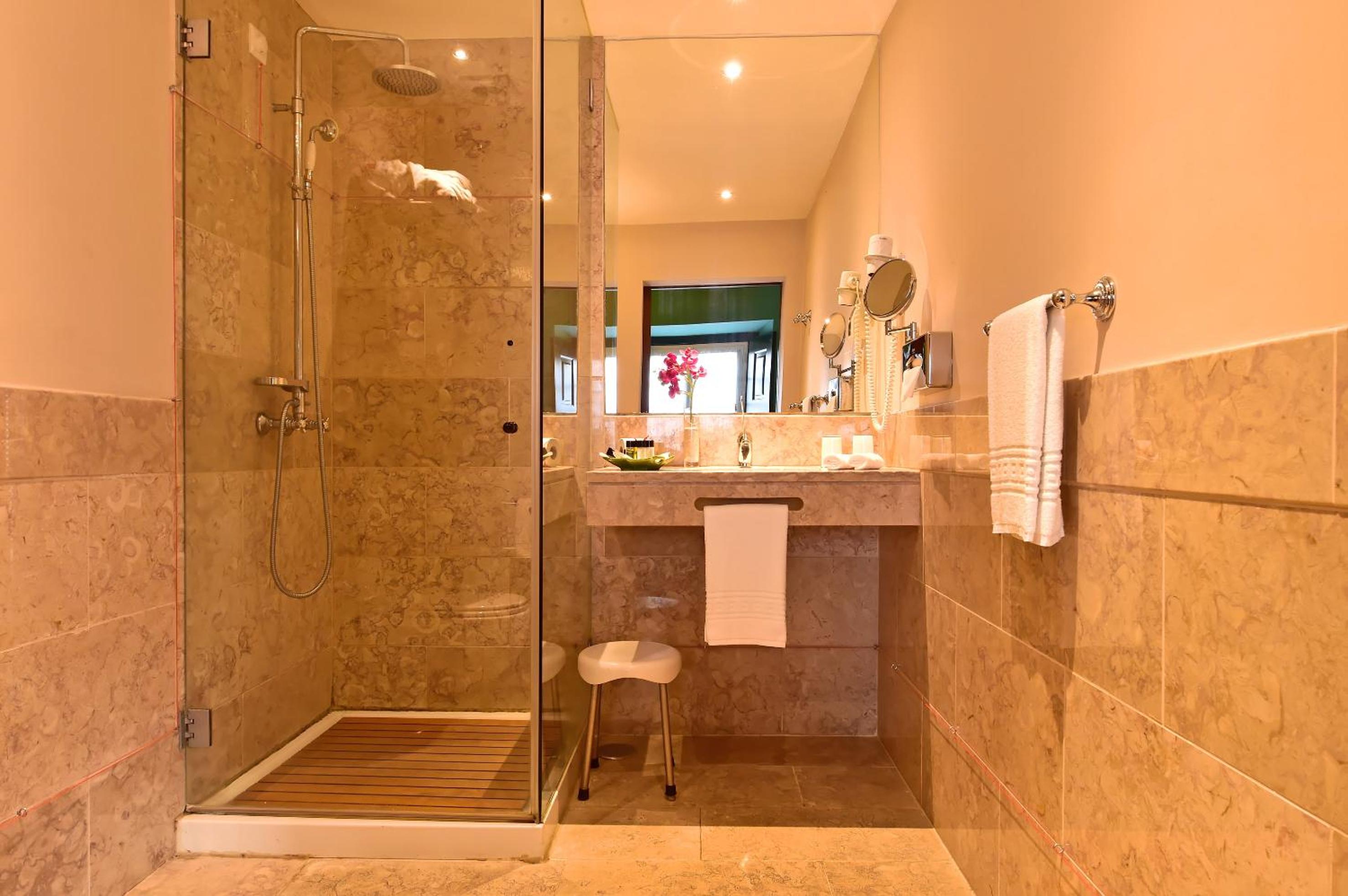 Available room