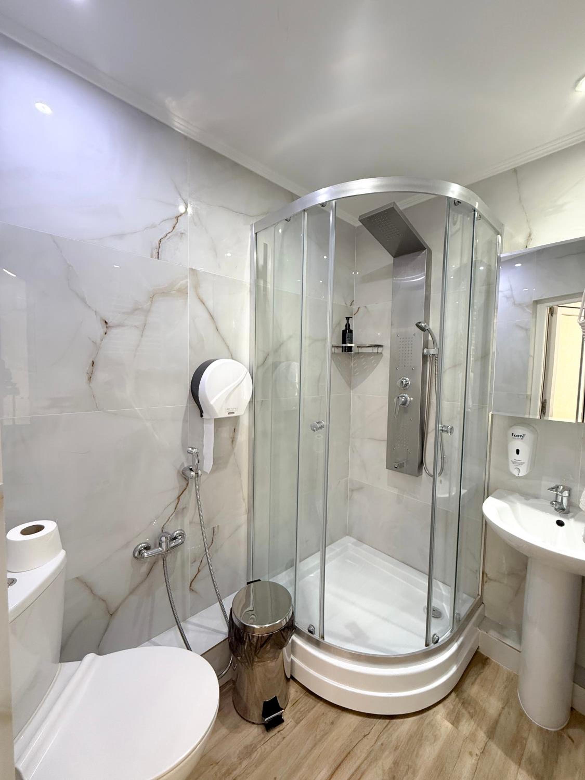 Double Room with Balcony photo 2