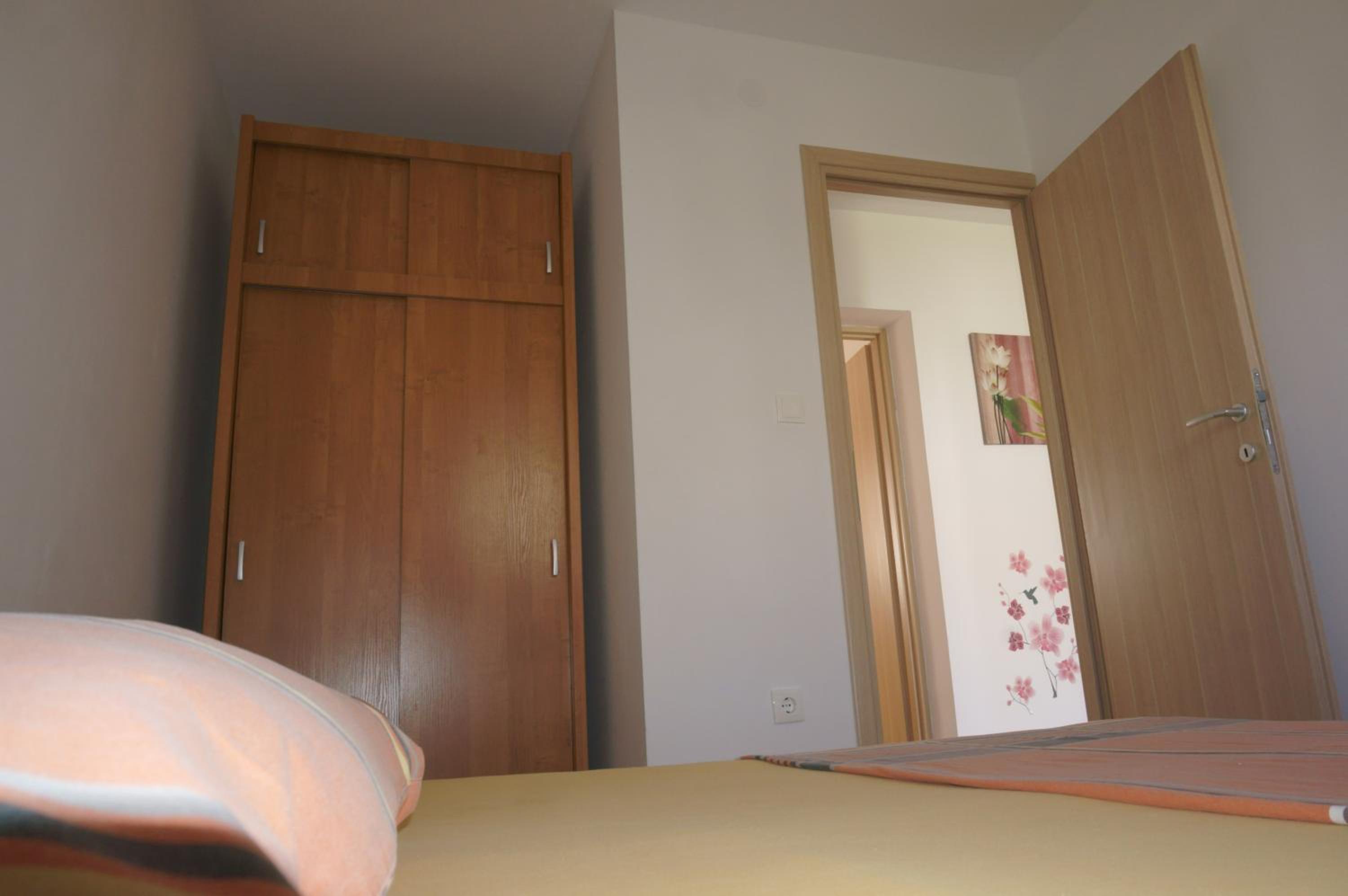 Apartment - Photo 22